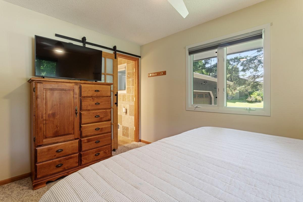 View of Residential at 2685 Glenbrook Avenue, Oakdale MN 55128, Oakdale (17 of 37) - Mike Wilen | Minnesota Team Real Estate