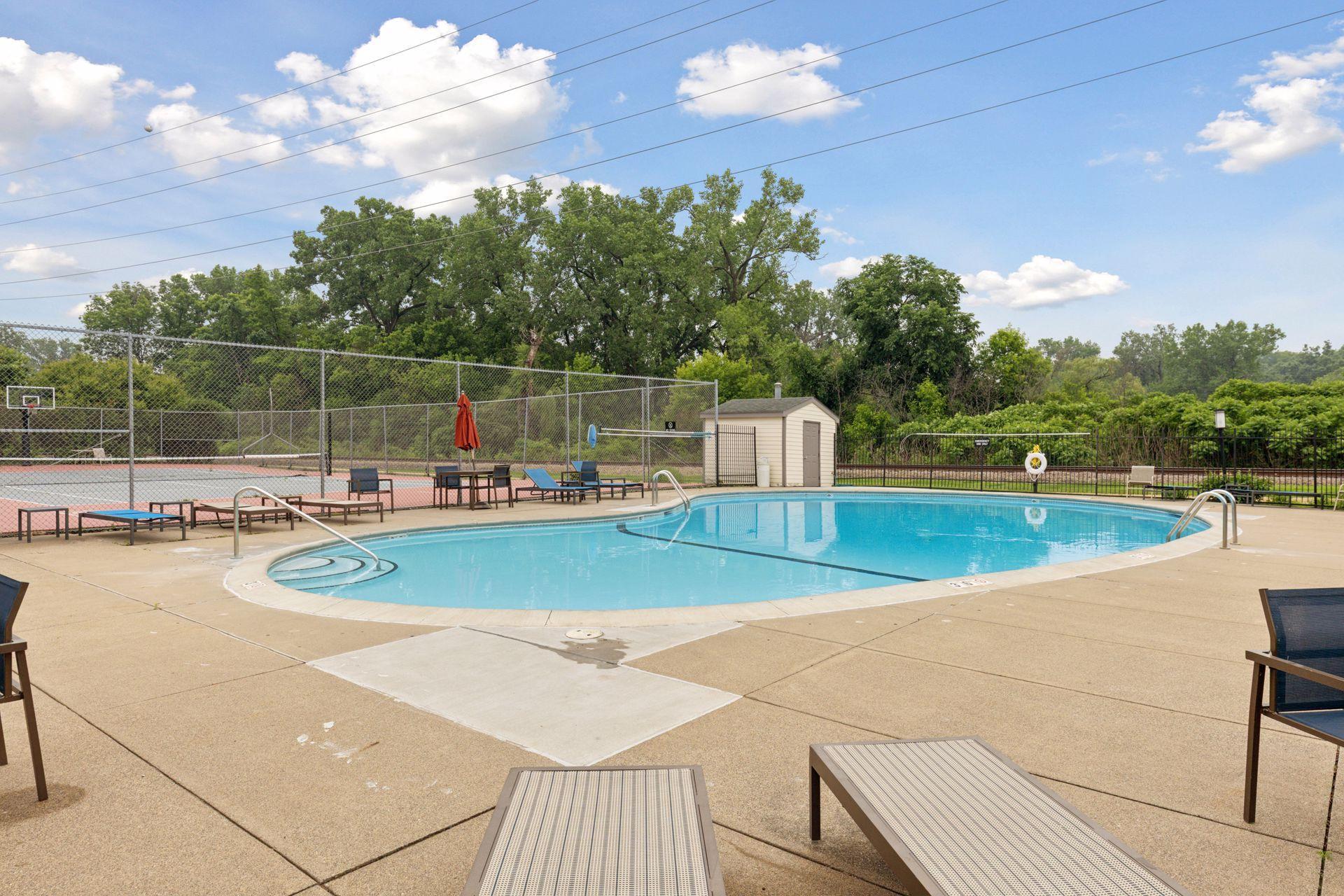 View of Residential at 1304 Medicine Lake Drive #320, Plymouth MN 55441, Plymouth (35 of 47) - Mike Wilen | Minnesota Team Real Estate