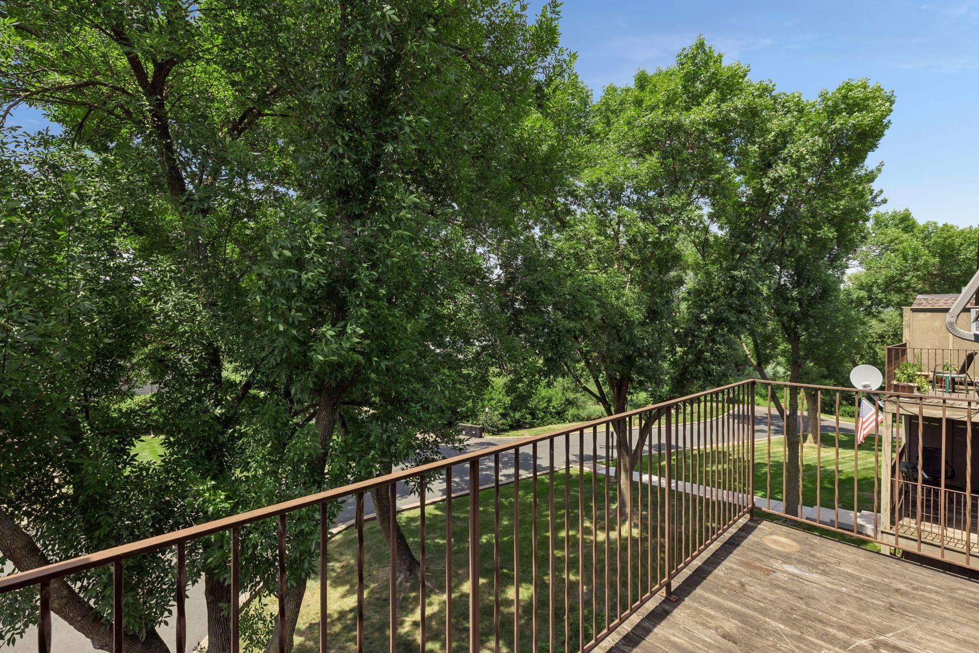 View of Residential at 1304 Medicine Lake Drive #320, Plymouth MN 55441, Plymouth (27 of 47) - Mike Wilen | Minnesota Team Real Estate