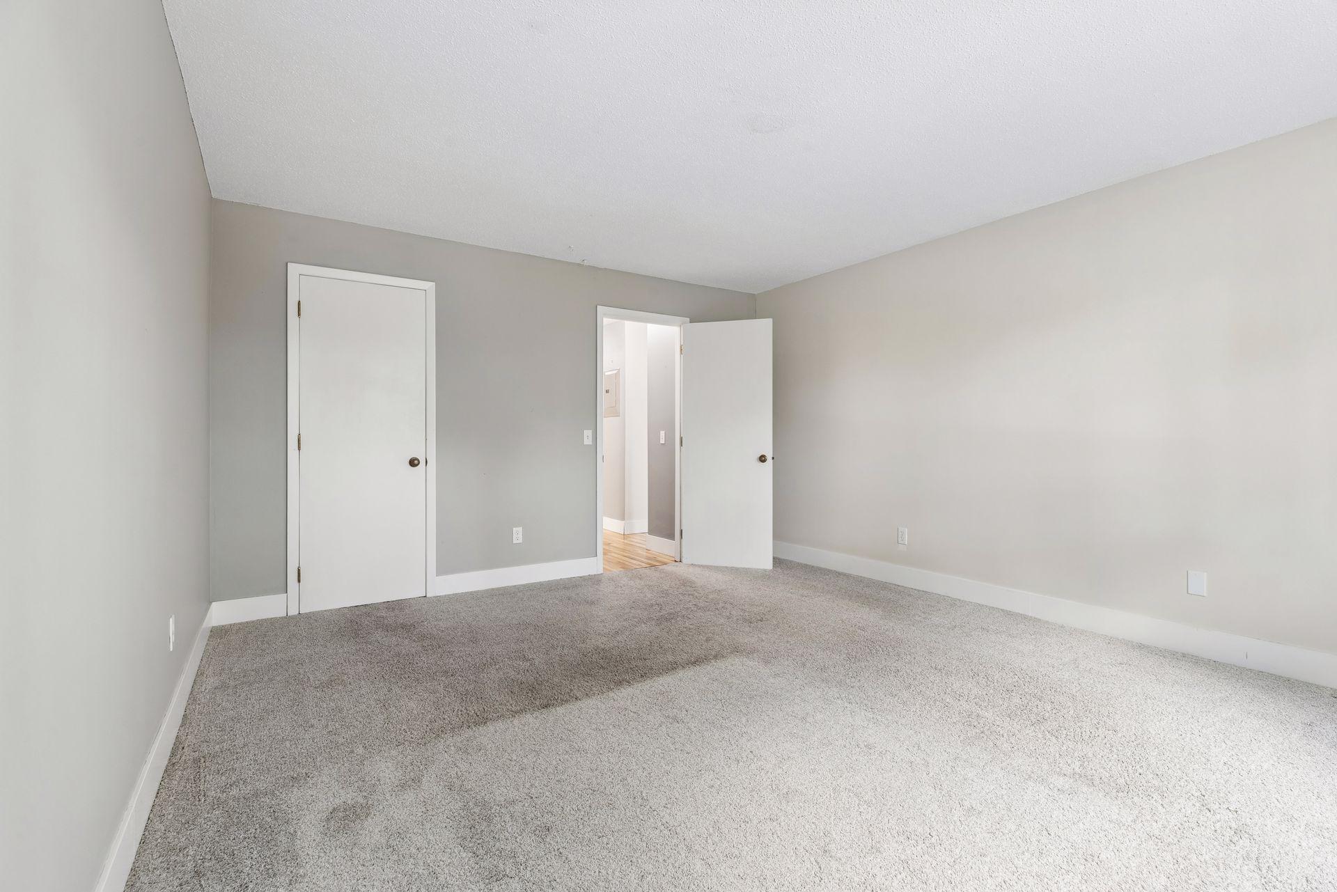 View of Residential at 1304 Medicine Lake Drive #320, Plymouth MN 55441, Plymouth (24 of 47) - Mike Wilen | Minnesota Team Real Estate
