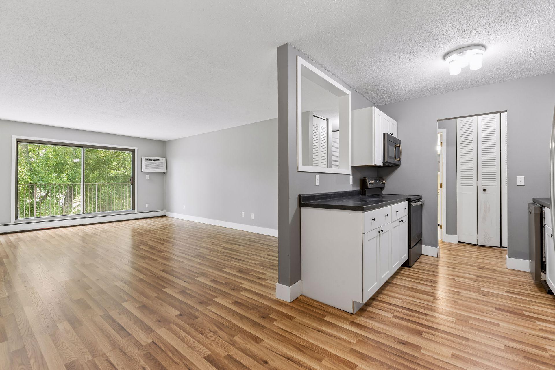 View of Residential at 1304 Medicine Lake Drive #320, Plymouth MN 55441, Plymouth (16 of 47) - Mike Wilen | Minnesota Team Real Estate