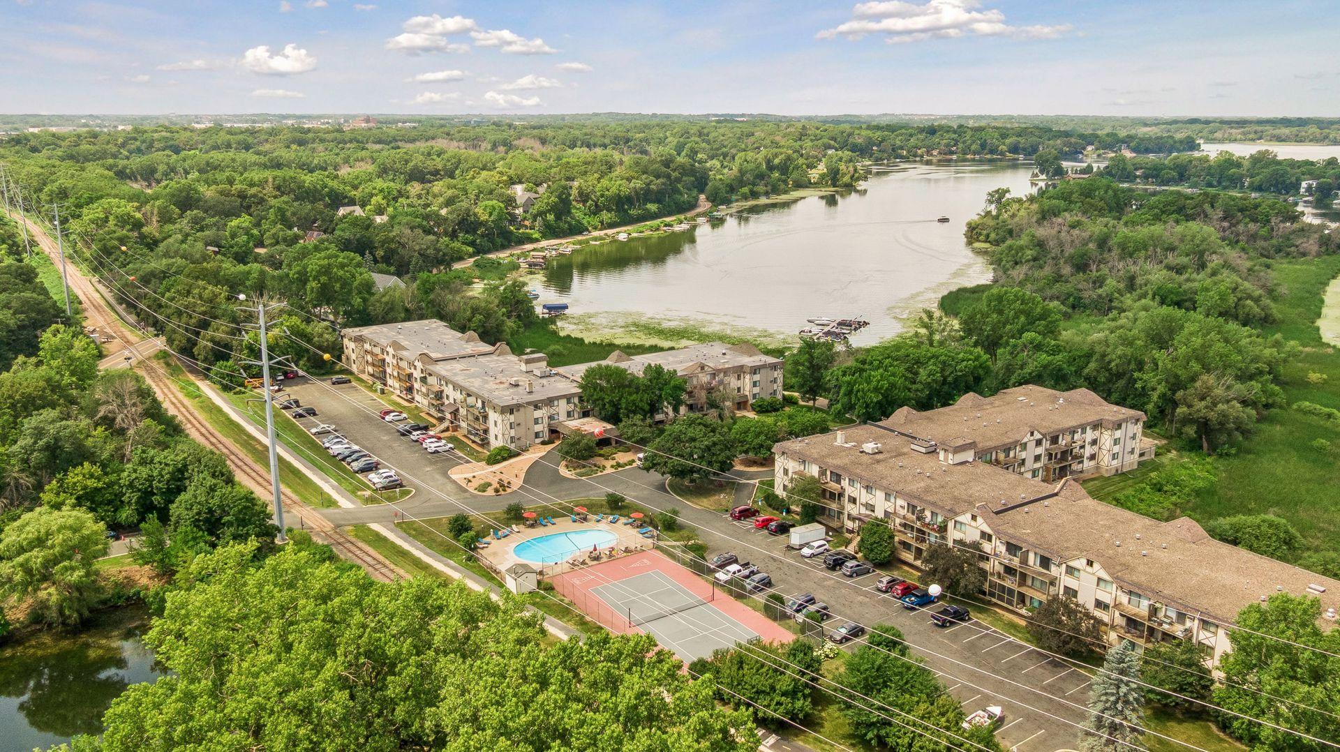 View of Residential at 1304 Medicine Lake Drive #320, Plymouth MN 55441, Plymouth (2 of 47) - Mike Wilen | Minnesota Team Real Estate