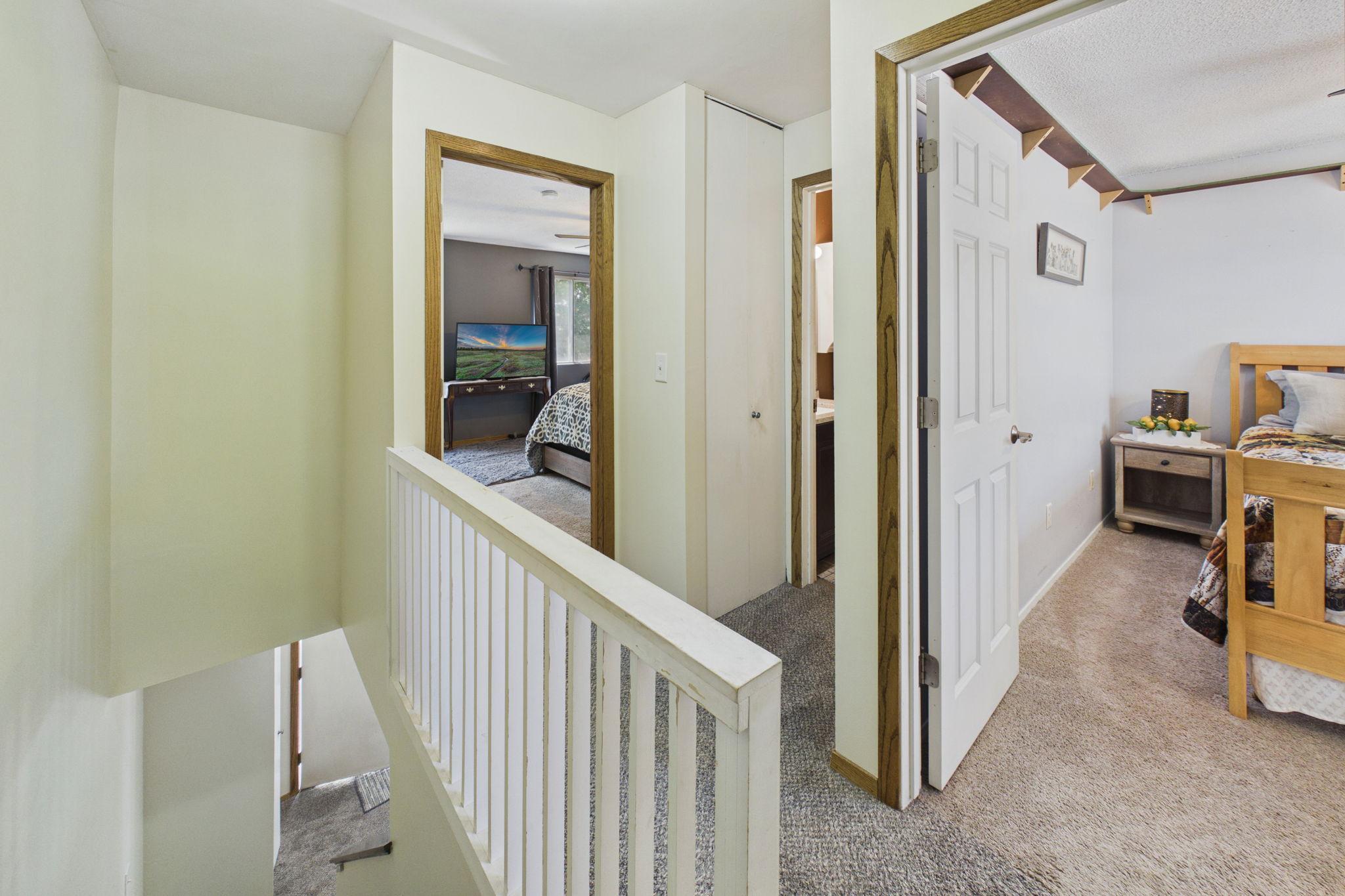 View of Residential at 1467 Goodwin Avenue, Oakdale MN 55128, Oakdale (12 of 25) - Mike Wilen | Minnesota Team Real Estate