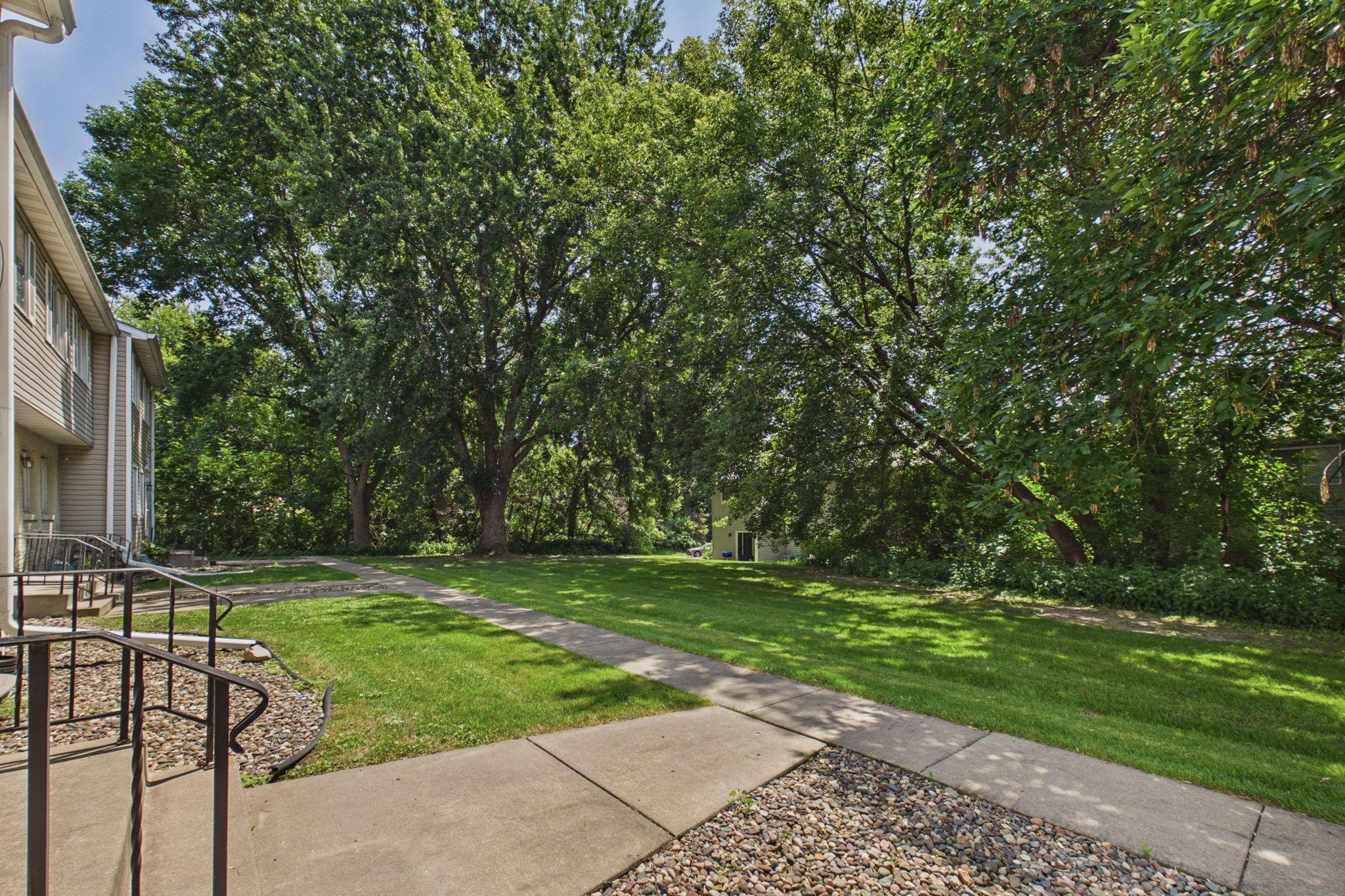 View of Residential at 1467 Goodwin Avenue, Oakdale MN 55128, Oakdale (2 of 25) - Mike Wilen | Minnesota Team Real Estate