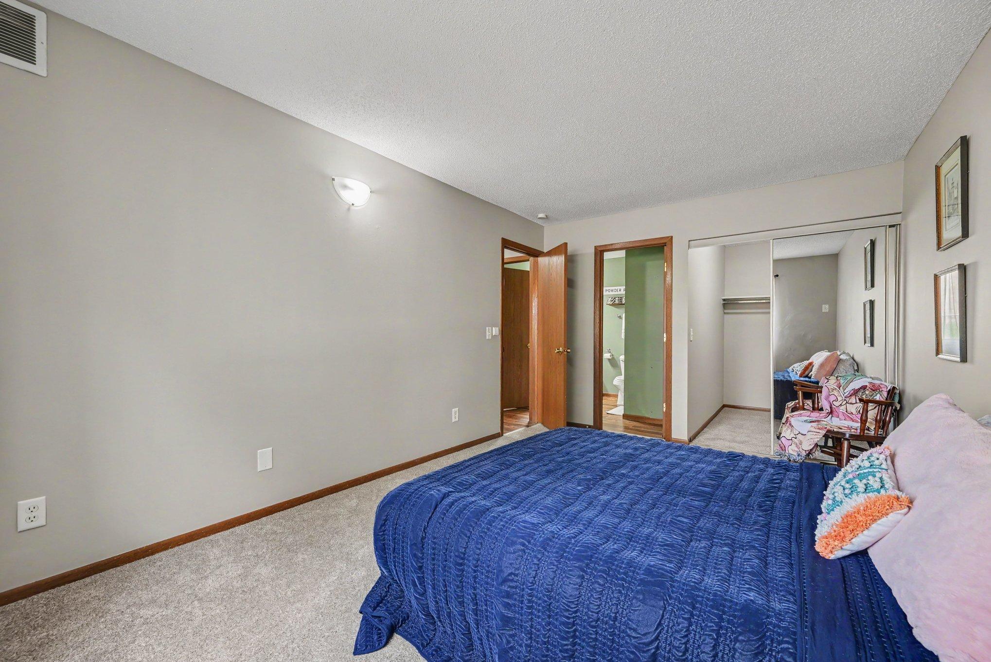 View of Residential at 2079 Parkside Drive, Saint Paul MN 55119, Saint Paul (20 of 26) - Mike Wilen | Minnesota Team Real Estate