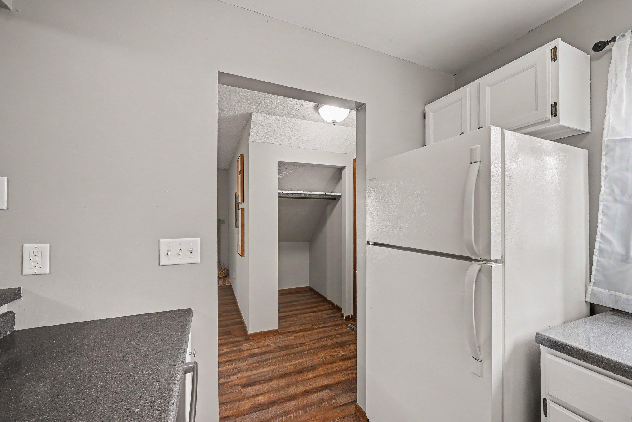 View of Residential at 2079 Parkside Drive, Saint Paul MN 55119, Saint Paul (7 of 26) - Mike Wilen | Minnesota Team Real Estate