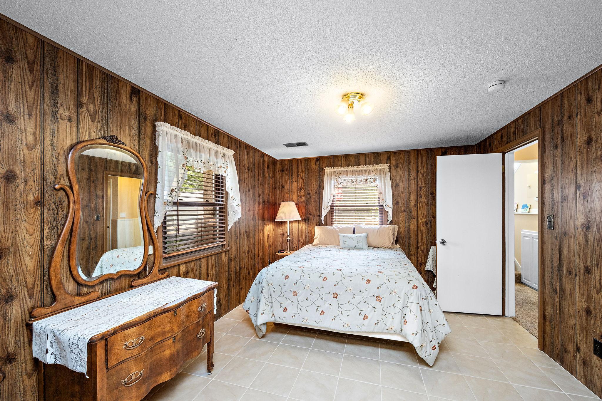 View of Residential at 6839 2nd Avenue, Richfield MN 55423, Richfield (30 of 39) - Mike Wilen | Minnesota Team Real Estate
