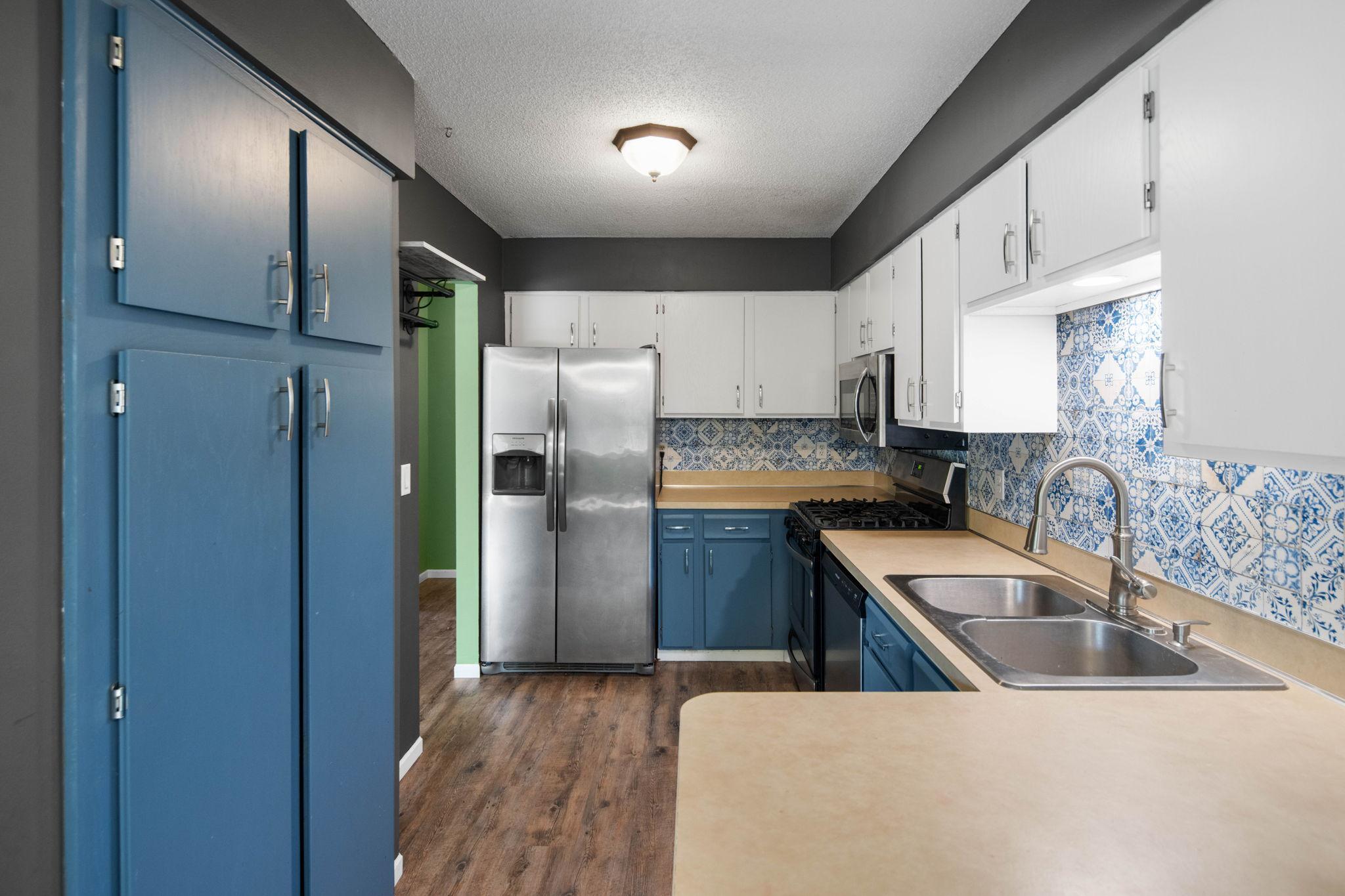 View of Residential at 13986 Herald Way, Apple Valley MN 55124, Apple Valley (12 of 30) - Mike Wilen | Minnesota Team Real Estate