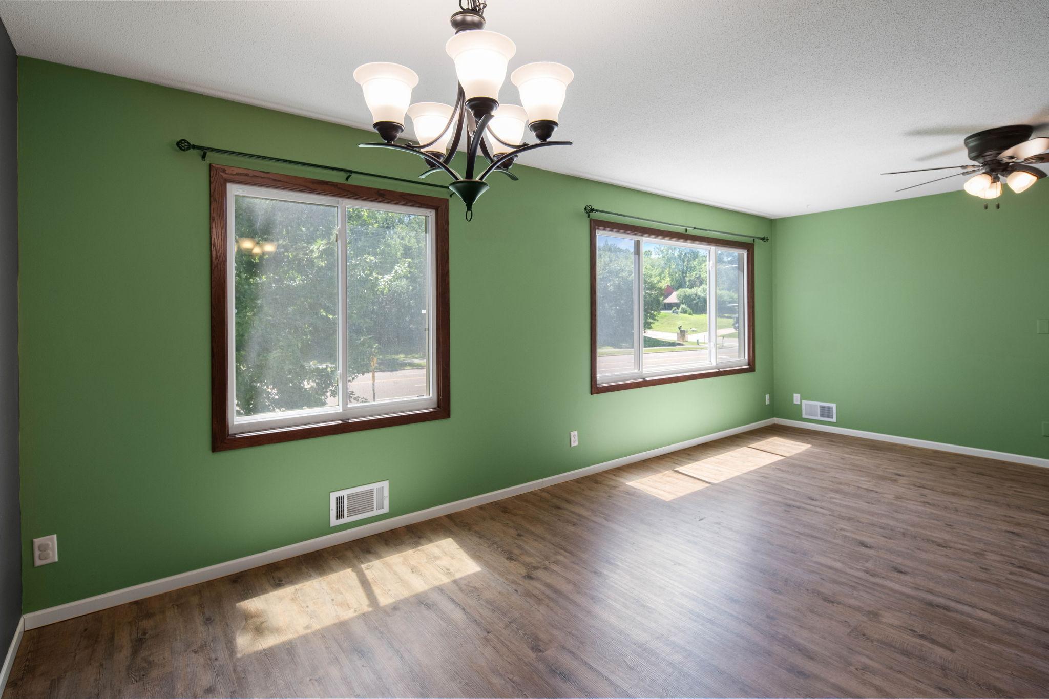 View of Residential at 13986 Herald Way, Apple Valley MN 55124, Apple Valley (10 of 30) - Mike Wilen | Minnesota Team Real Estate