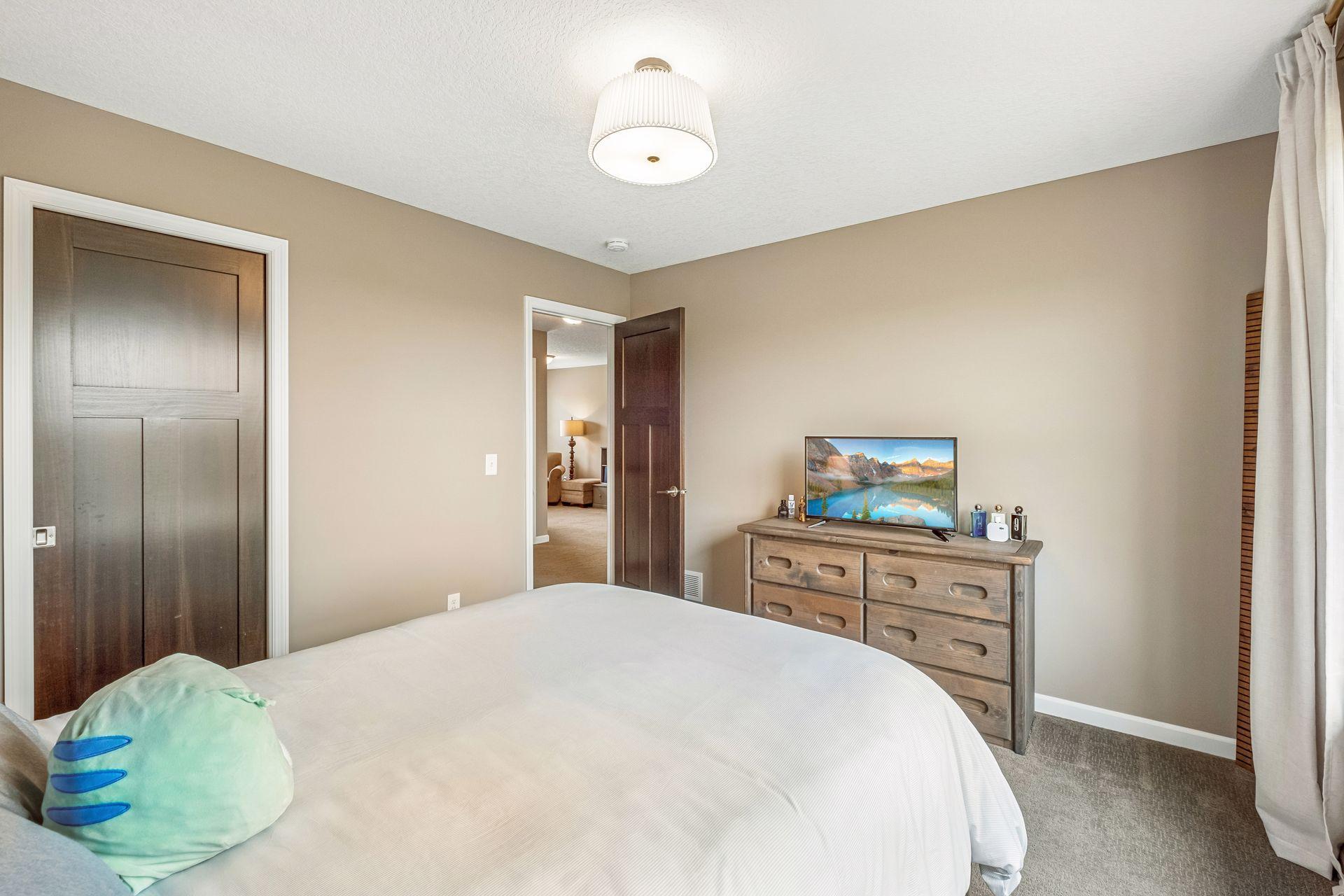 View of Residential at 9708 Compass Pointe Court, Woodbury MN 55129, Woodbury (36 of 62) - Mike Wilen | Minnesota Team Real Estate