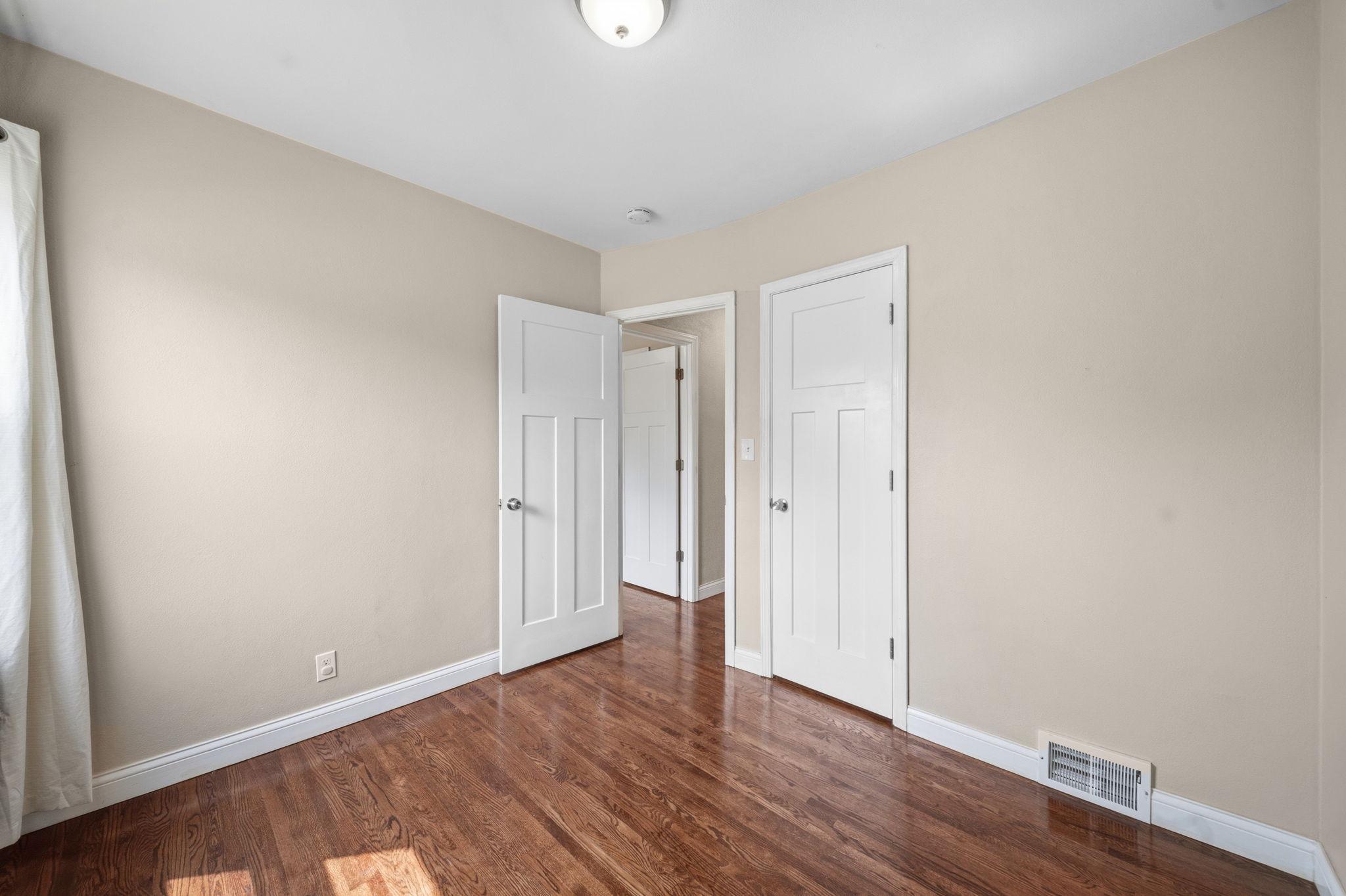 View of Residential at 471 White Bear Avenue, Saint Paul MN 55106, Saint Paul (24 of 65) - Mike Wilen | Minnesota Team Real Estate