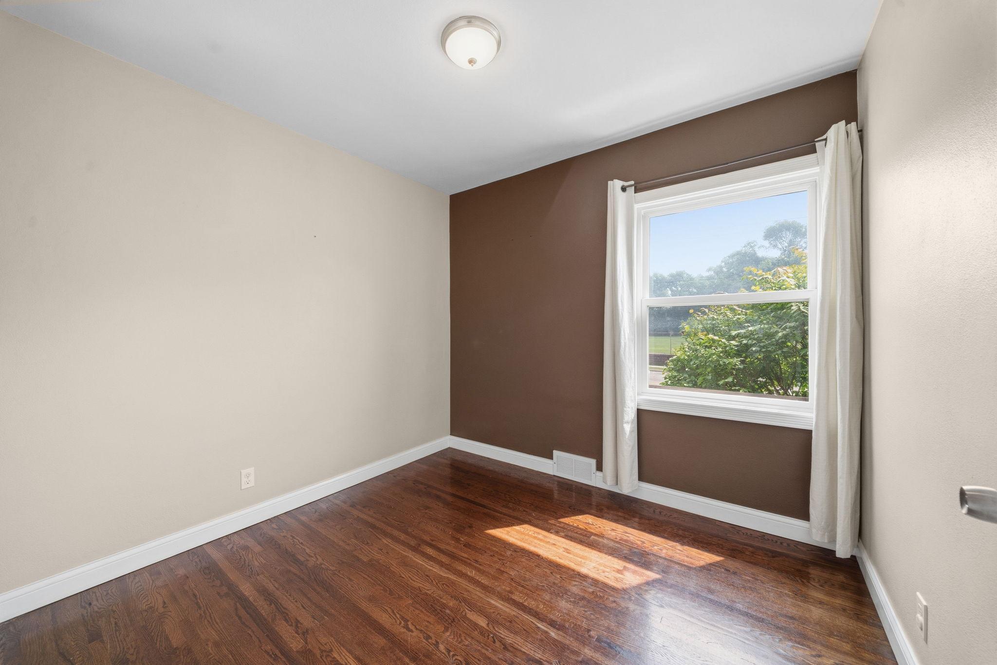View of Residential at 471 White Bear Avenue, Saint Paul MN 55106, Saint Paul (28 of 65) - Mike Wilen | Minnesota Team Real Estate