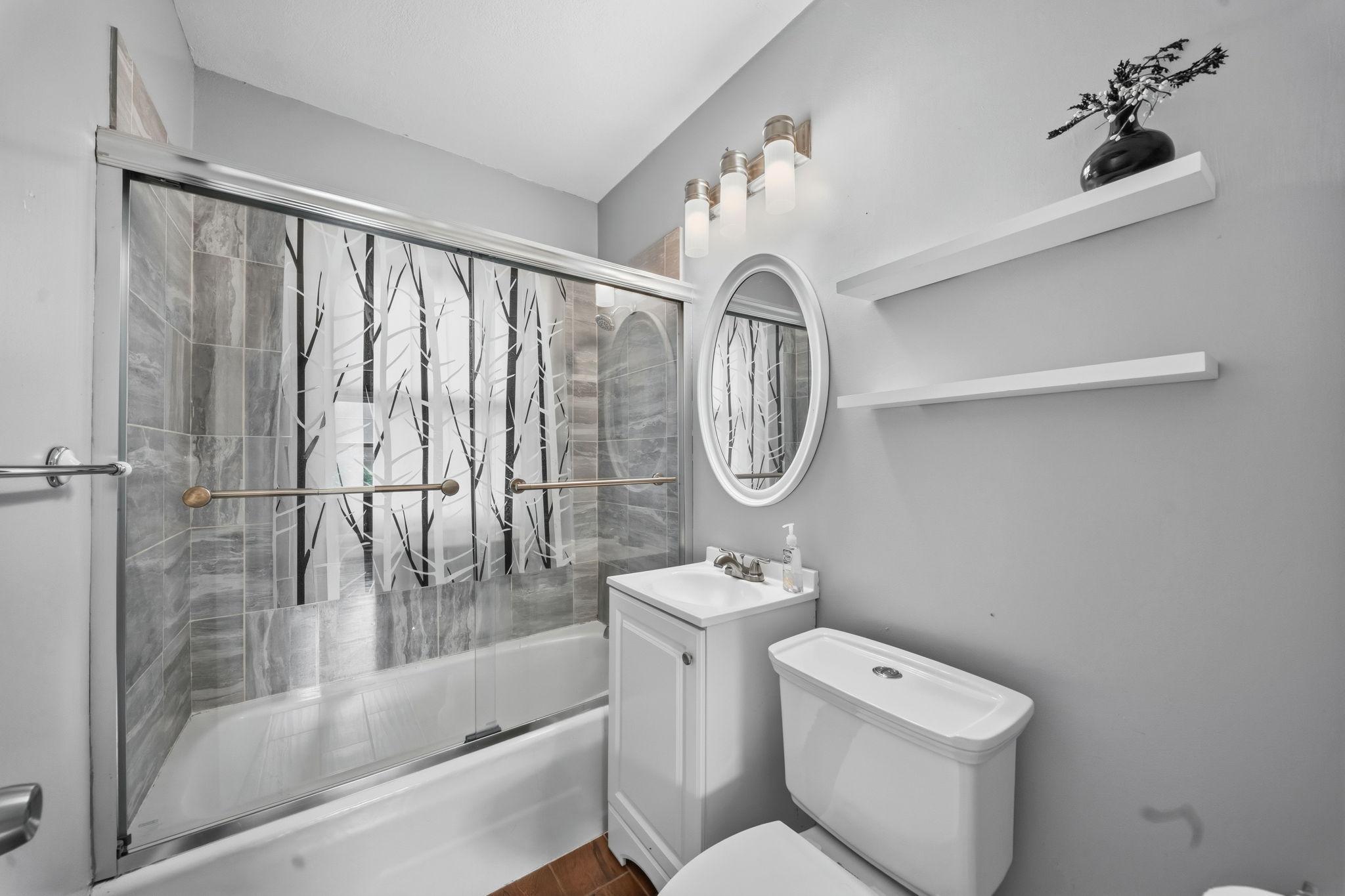 View of Residential at 471 White Bear Avenue, Saint Paul MN 55106, Saint Paul (25 of 65) - Mike Wilen | Minnesota Team Real Estate