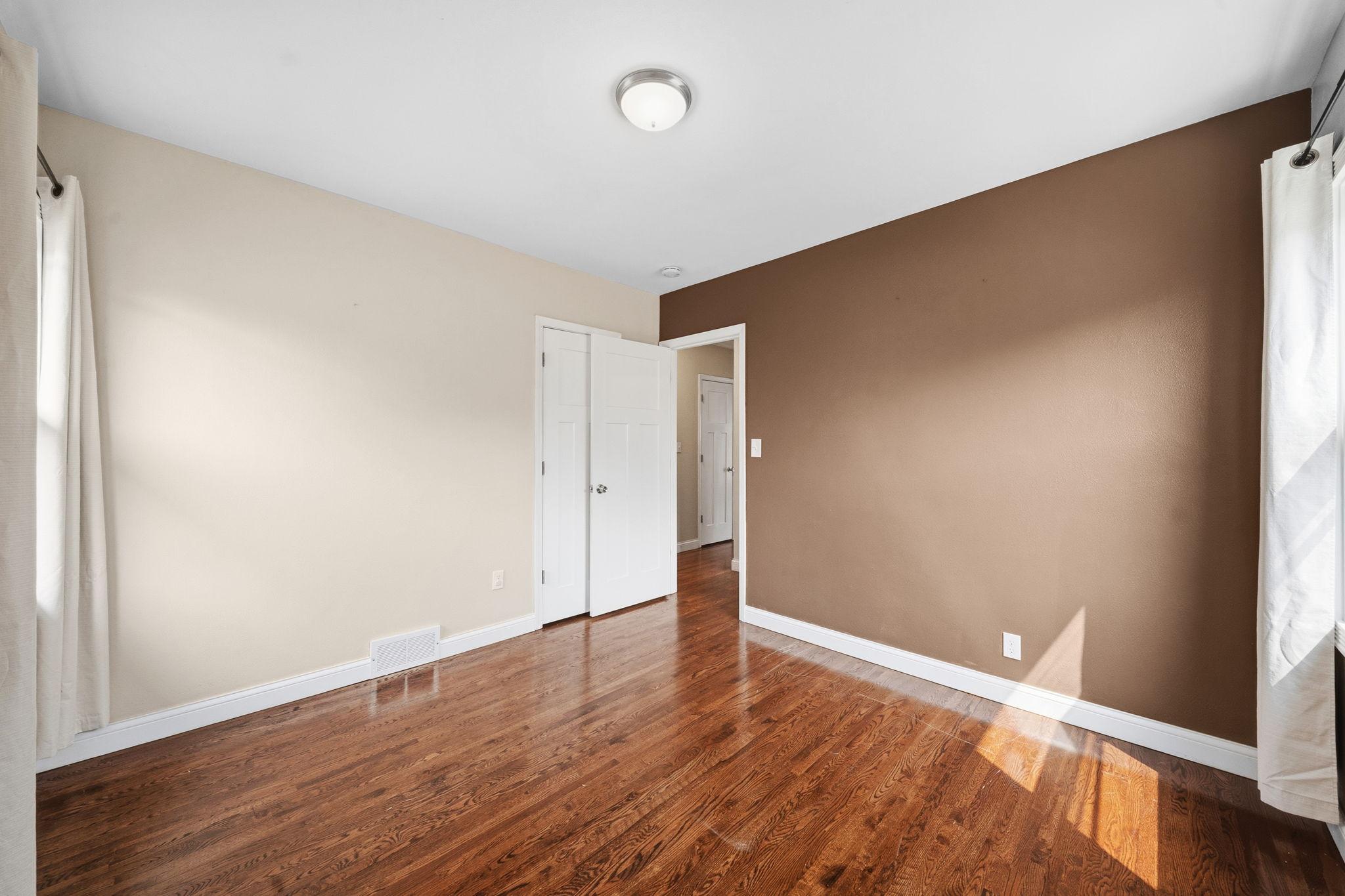 View of Residential at 471 White Bear Avenue, Saint Paul MN 55106, Saint Paul (29 of 65) - Mike Wilen | Minnesota Team Real Estate