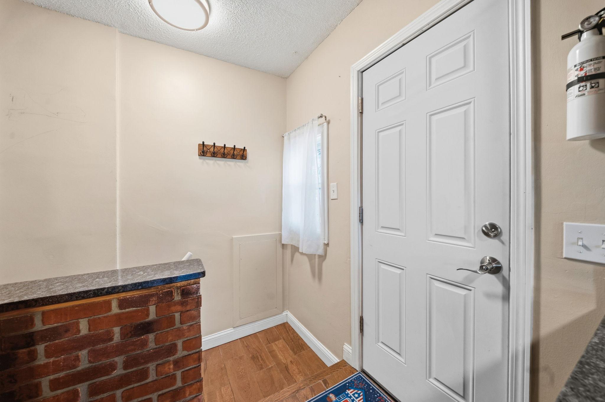 View of Residential at 471 White Bear Avenue, Saint Paul MN 55106, Saint Paul (18 of 65) - Mike Wilen | Minnesota Team Real Estate
