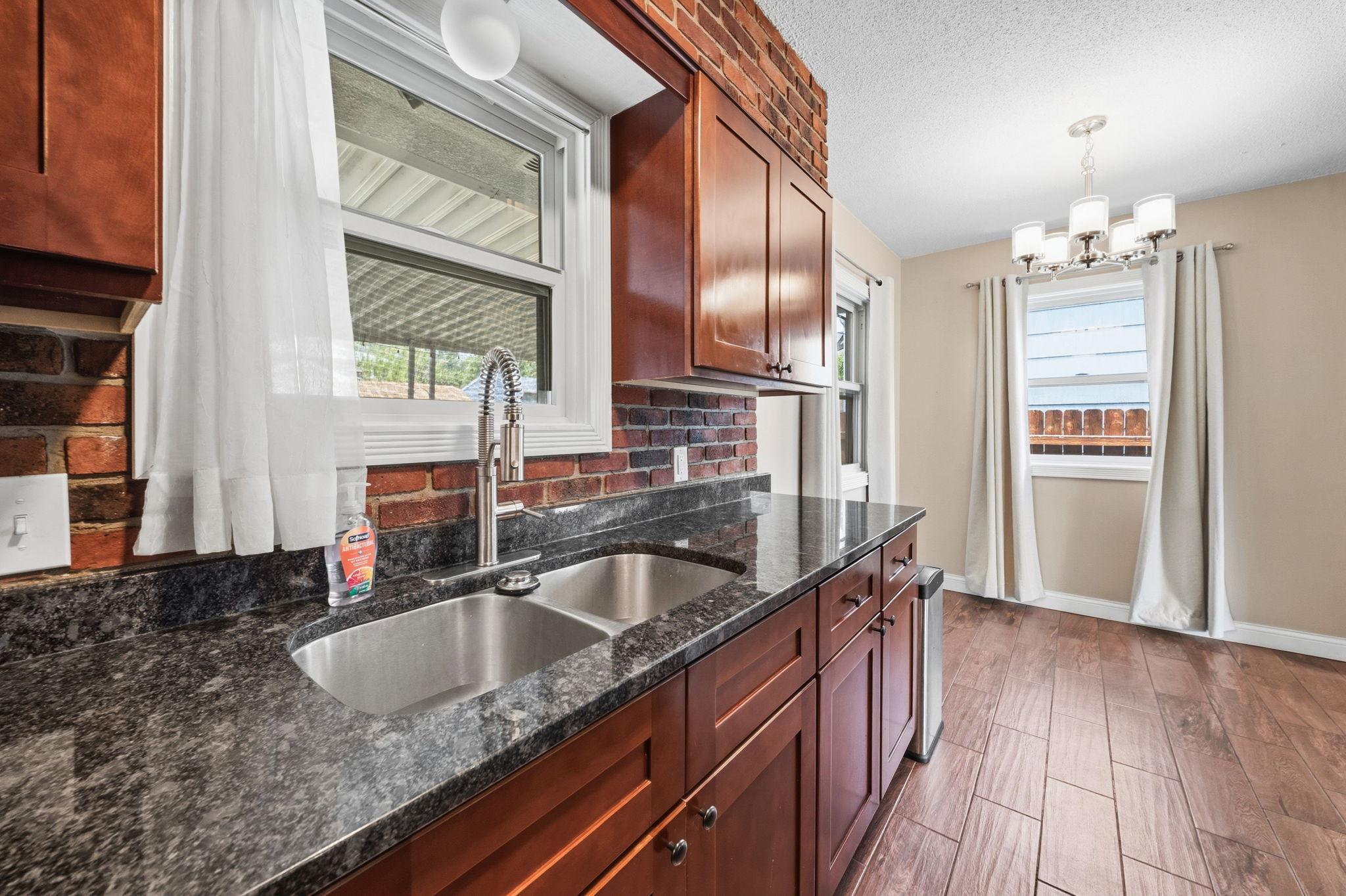 View of Residential at 471 White Bear Avenue, Saint Paul MN 55106, Saint Paul (17 of 65) - Mike Wilen | Minnesota Team Real Estate