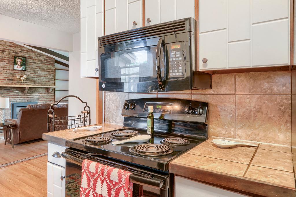 View of Residential at 11256 Arrowhead Street, Coon Rapids MN 55433, Coon Rapids (7 of 17) - Mike Wilen | Minnesota Team Real Estate