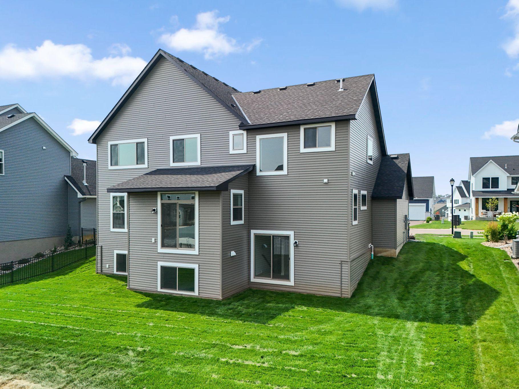 View of Residential at 17924 Headwaters Drive, Lakeville MN 55044, Lakeville (42 of 44) - Mike Wilen | Minnesota Team Real Estate