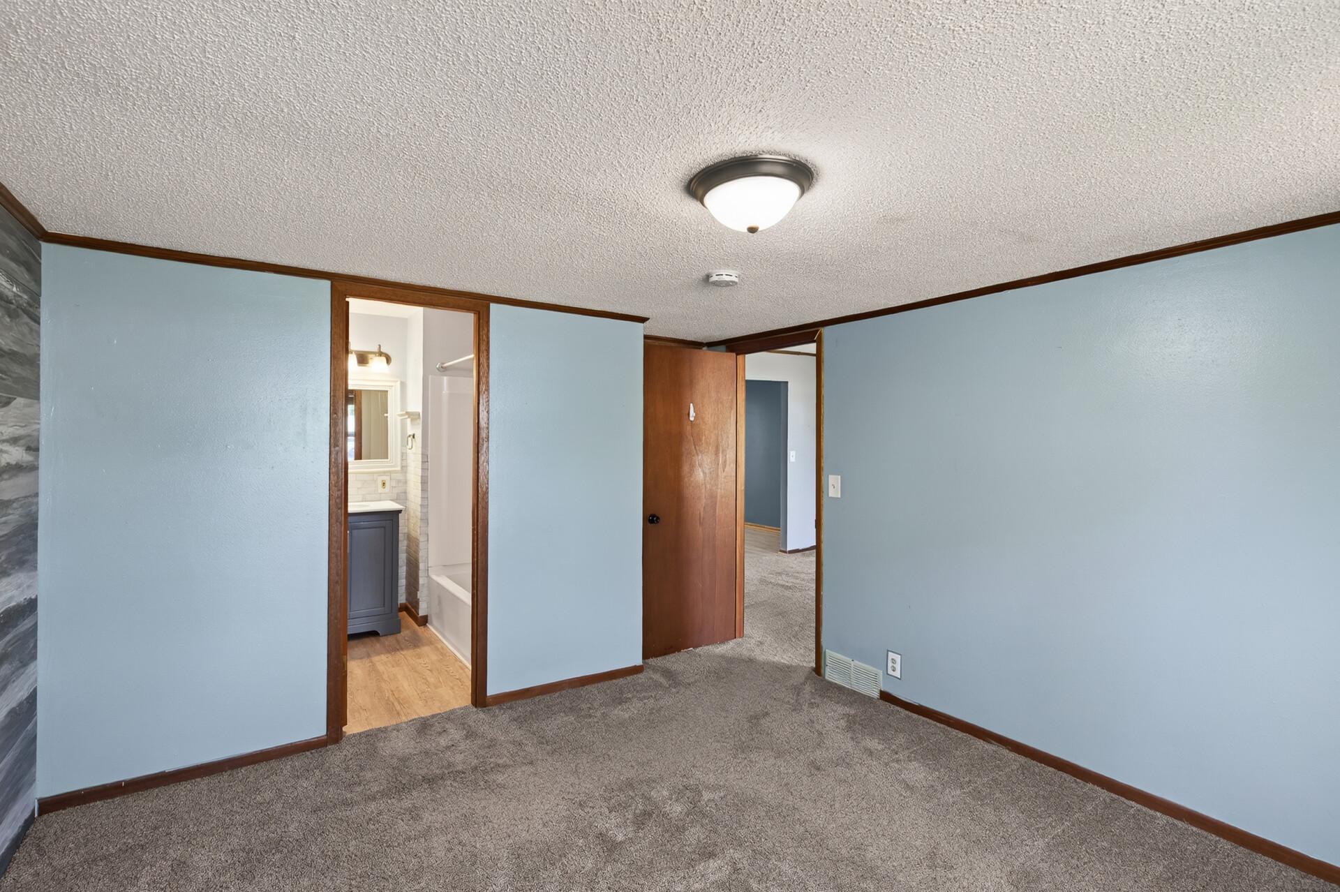 View of Residential at 220 Chestnut Street, Belle Plaine MN 56011, Belle Plaine (15 of 30) - Mike Wilen | Minnesota Team Real Estate