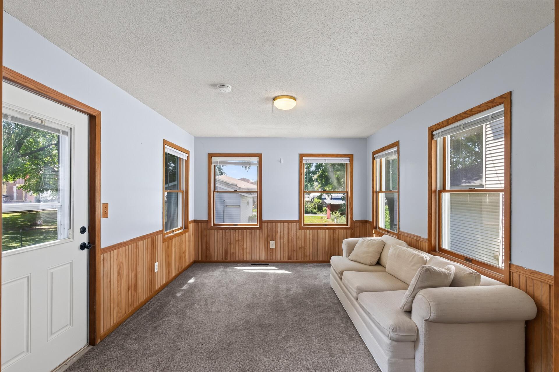 View of Residential at 220 Chestnut Street, Belle Plaine MN 56011, Belle Plaine (6 of 30) - Mike Wilen | Minnesota Team Real Estate