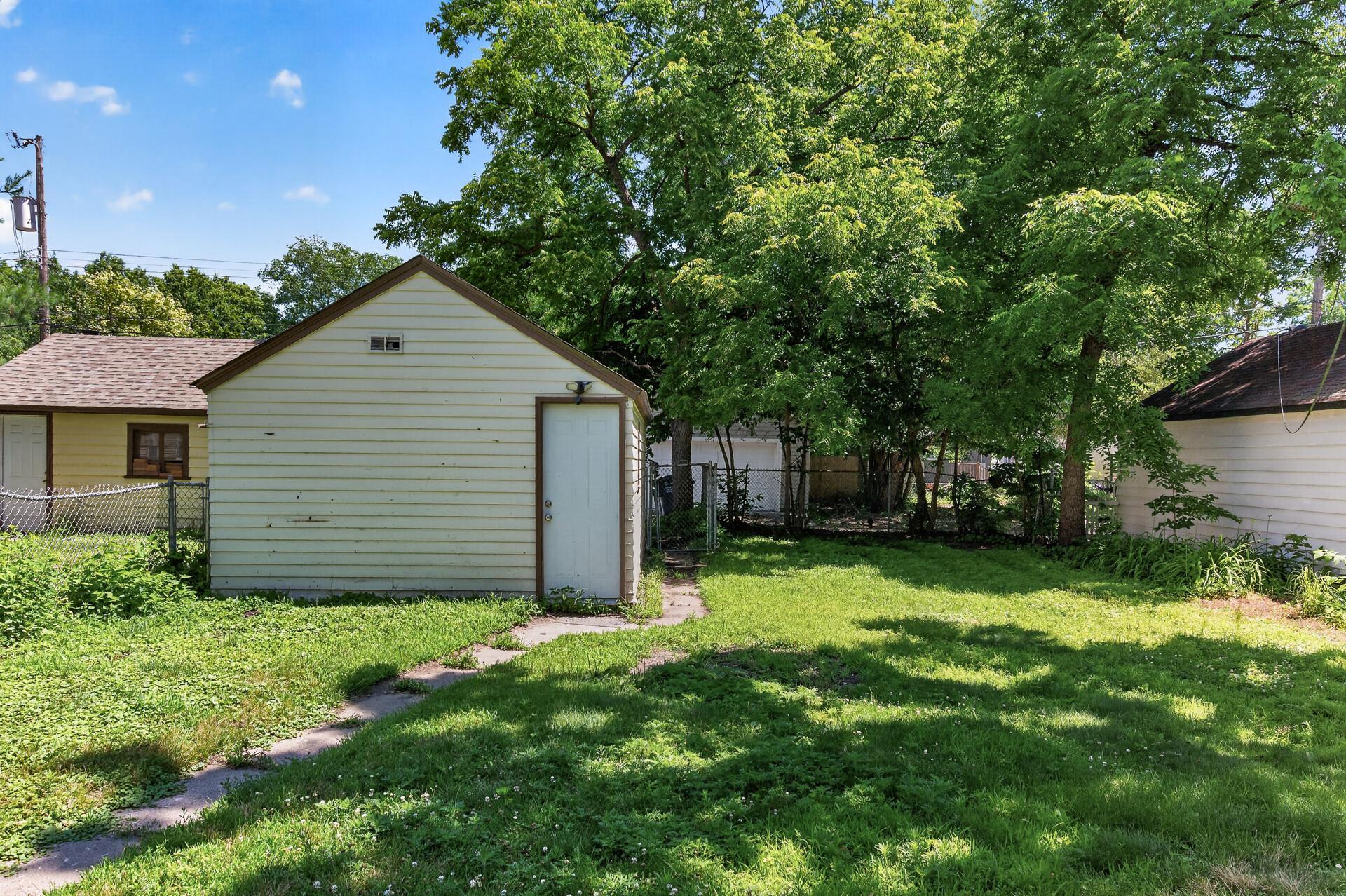 View of Residential at 4310 James Avenue, Minneapolis MN 55412, Minneapolis (23 of 23) - Mike Wilen | Minnesota Team Real Estate