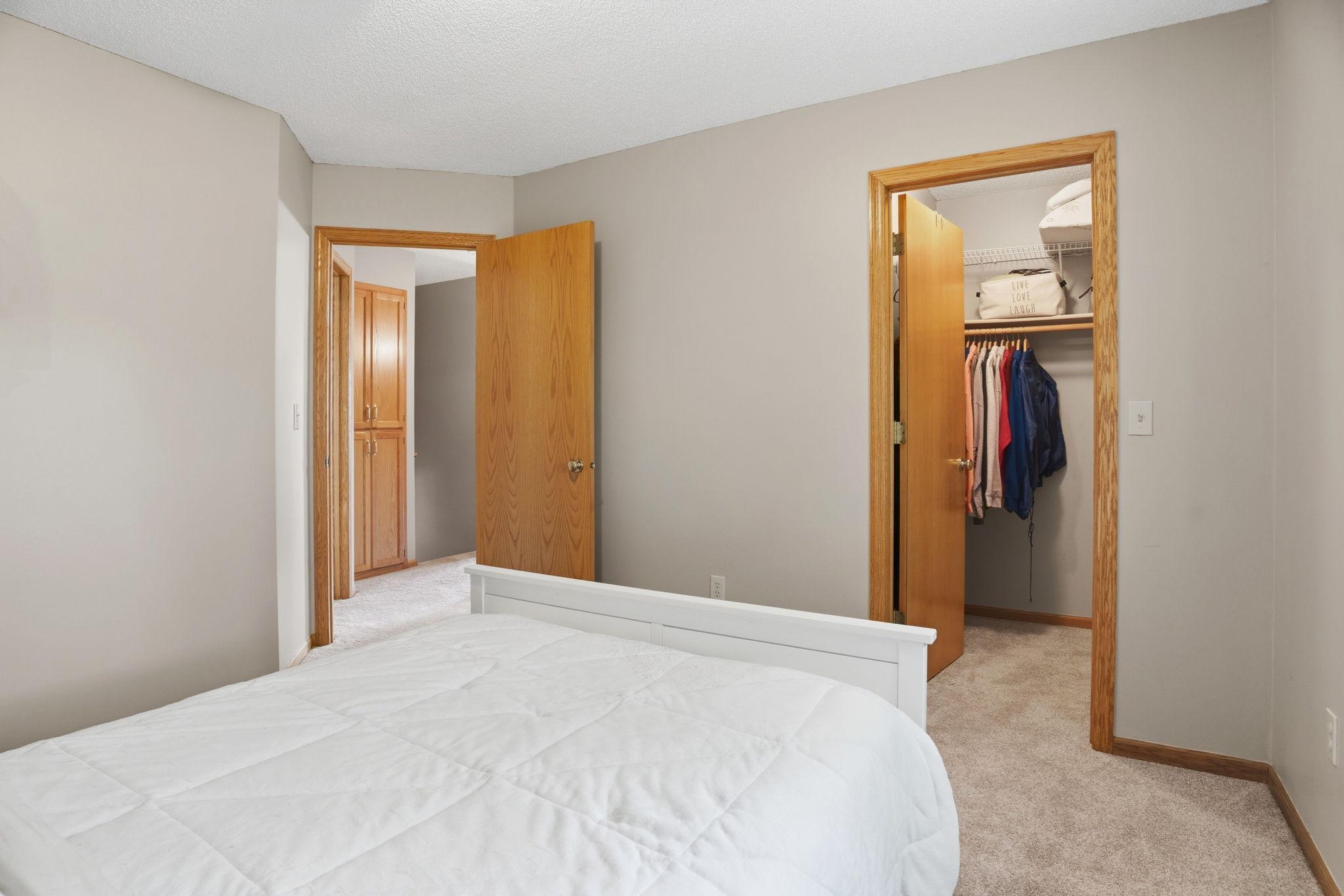 View of Residential at 8901 Dunbar Knoll, Brooklyn Park MN 55443, Brooklyn Park (45 of 76) - Mike Wilen | Minnesota Team Real Estate