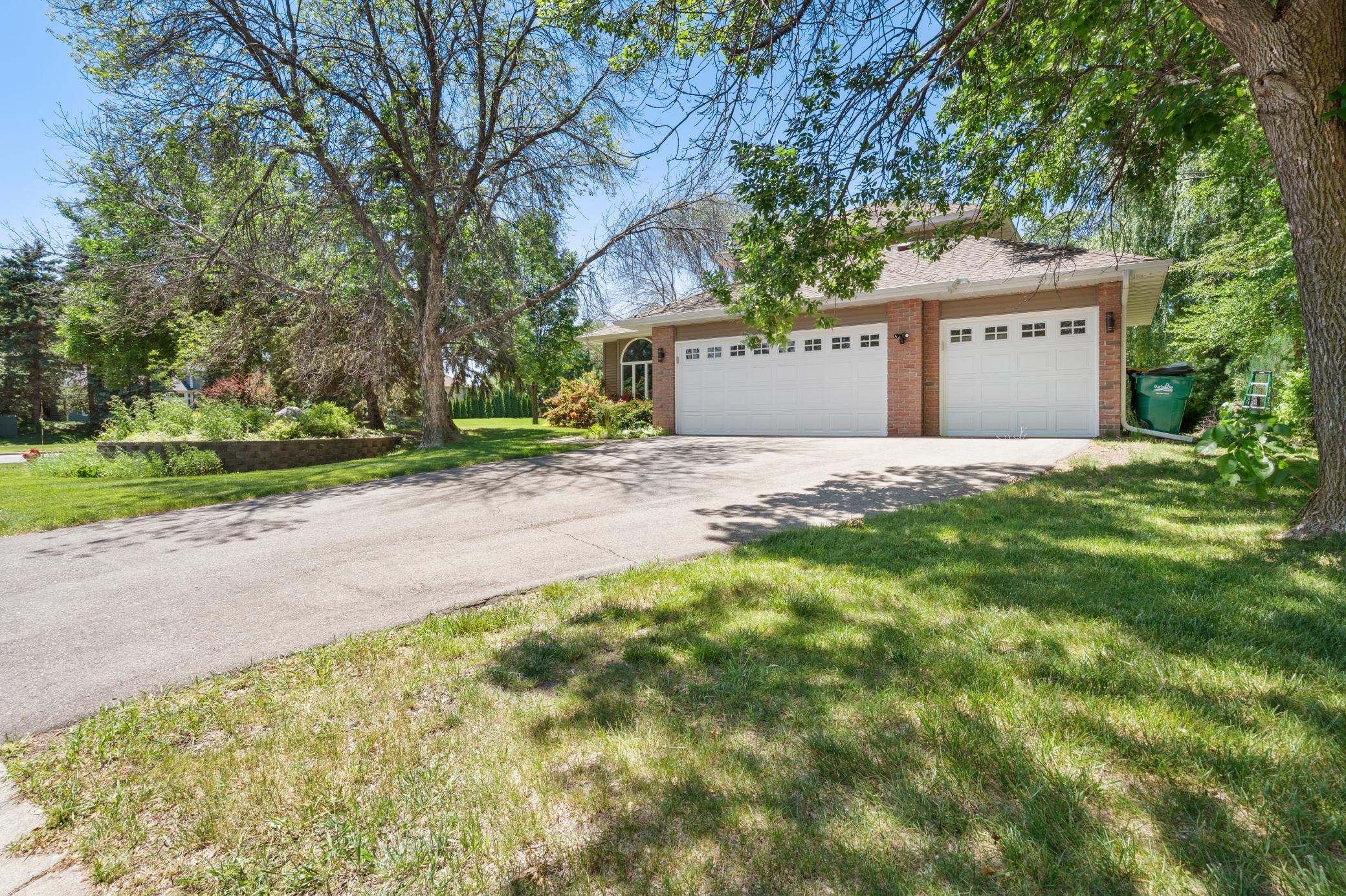 View of Residential at 8901 Dunbar Knoll, Brooklyn Park MN 55443, Brooklyn Park (71 of 76) - Mike Wilen | Minnesota Team Real Estate