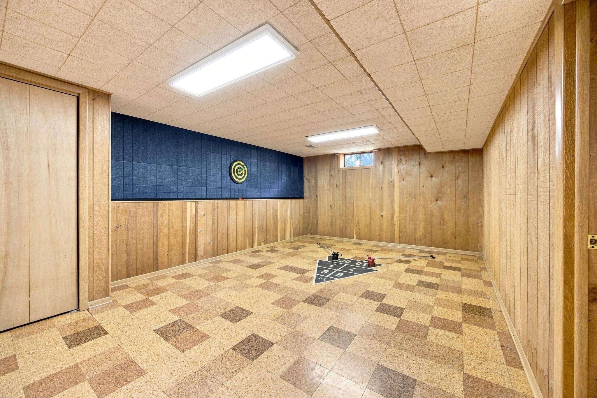 View of Residential at 2464 Holloway Avenue, North Saint Paul MN 55109, North Saint Paul (22 of 38) - Mike Wilen | Minnesota Team Real Estate