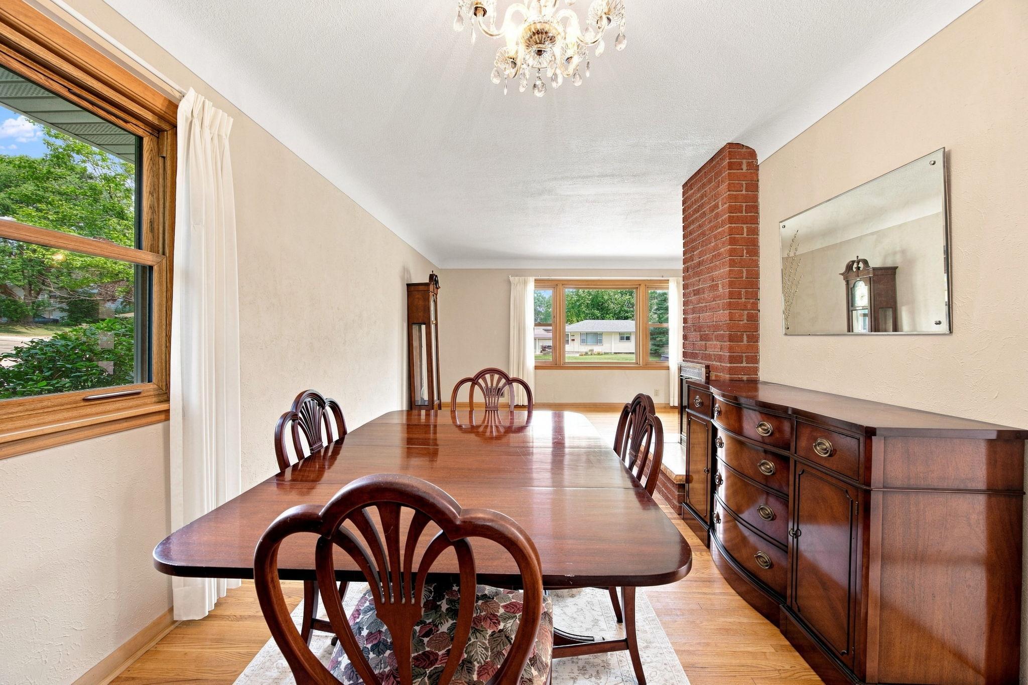 View of Residential at 2464 Holloway Avenue, North Saint Paul MN 55109, North Saint Paul (11 of 38) - Mike Wilen | Minnesota Team Real Estate