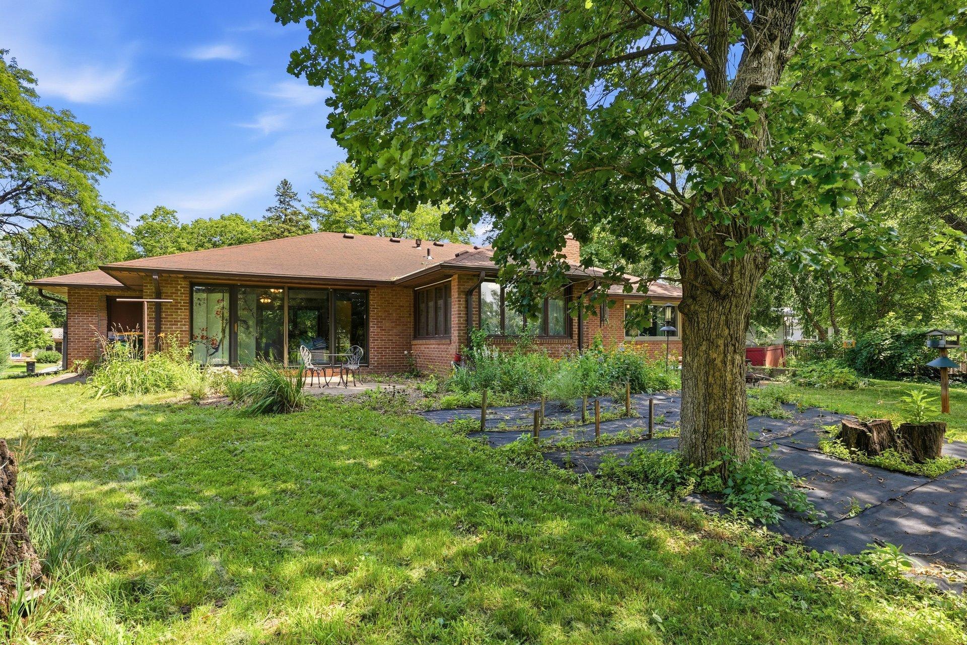 View of Residential at 5433 Twin Lake Boulevard, Brooklyn Center MN 55429, Brooklyn Center (10 of 31) - Mike Wilen | Minnesota Team Real Estate