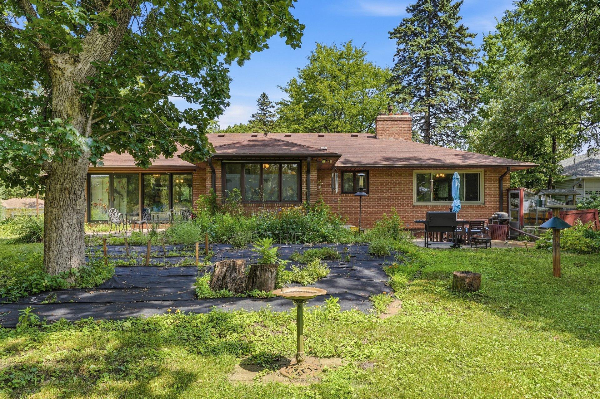 View of Residential at 5433 Twin Lake Boulevard, Brooklyn Center MN 55429, Brooklyn Center (9 of 31) - Mike Wilen | Minnesota Team Real Estate