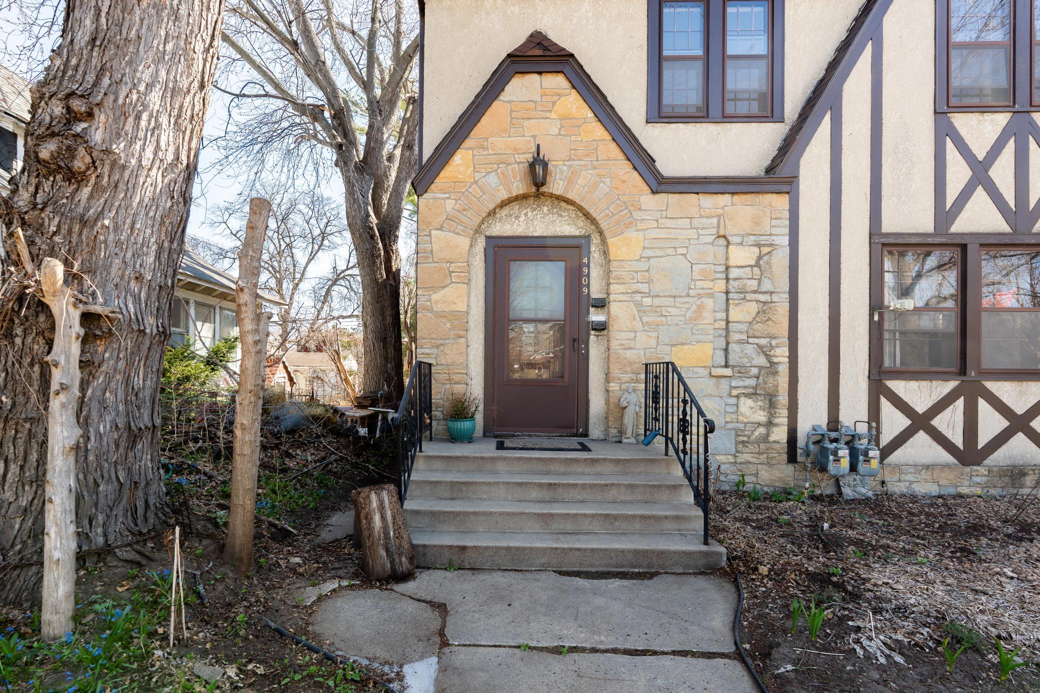 View of Residential Income at 4909 Xerxes Avenue, Minneapolis MN 55410, Minneapolis (3 of 44) - Mike Wilen | Minnesota Team Real Estate