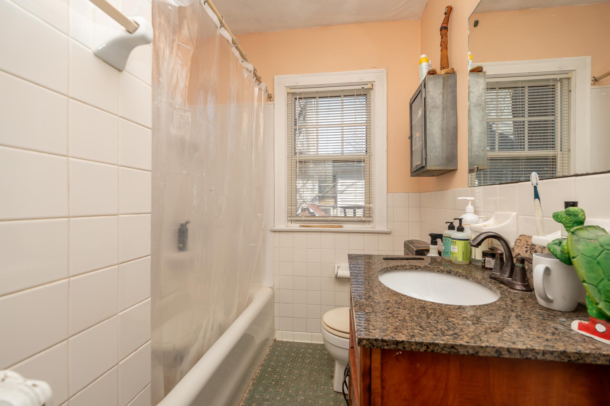 View of Residential Income at 4909 Xerxes Avenue, Minneapolis MN 55410, Minneapolis (21 of 44) - Mike Wilen | Minnesota Team Real Estate