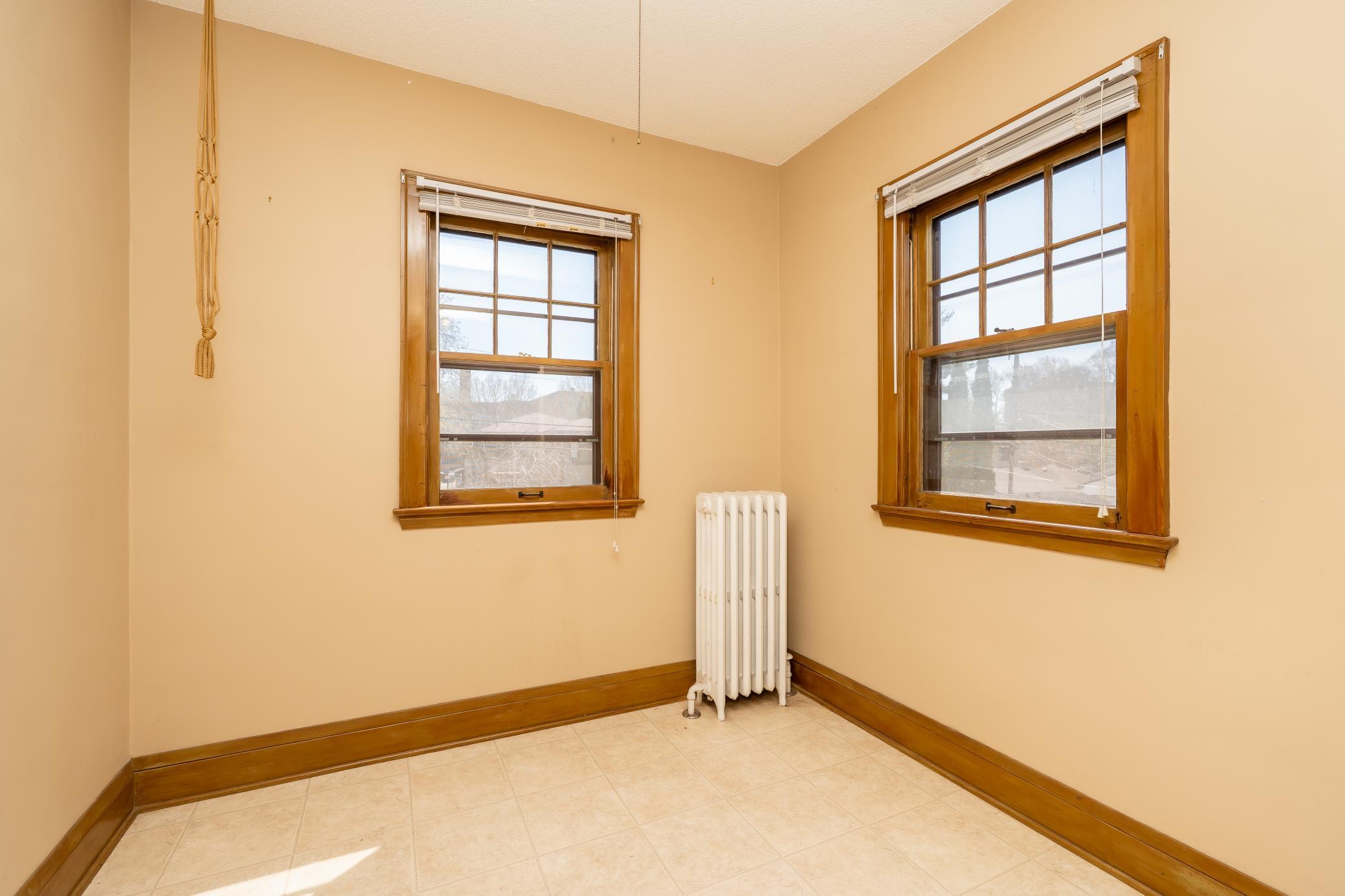 View of Residential Income at 4909 Xerxes Avenue, Minneapolis MN 55410, Minneapolis (31 of 44) - Mike Wilen | Minnesota Team Real Estate