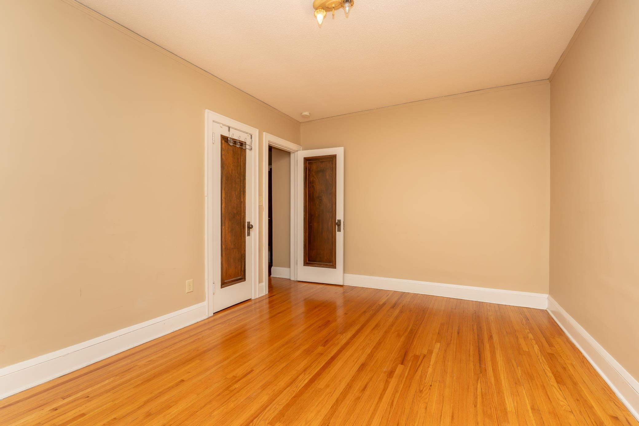 View of Residential Income at 4909 Xerxes Avenue, Minneapolis MN 55410, Minneapolis (36 of 44) - Mike Wilen | Minnesota Team Real Estate
