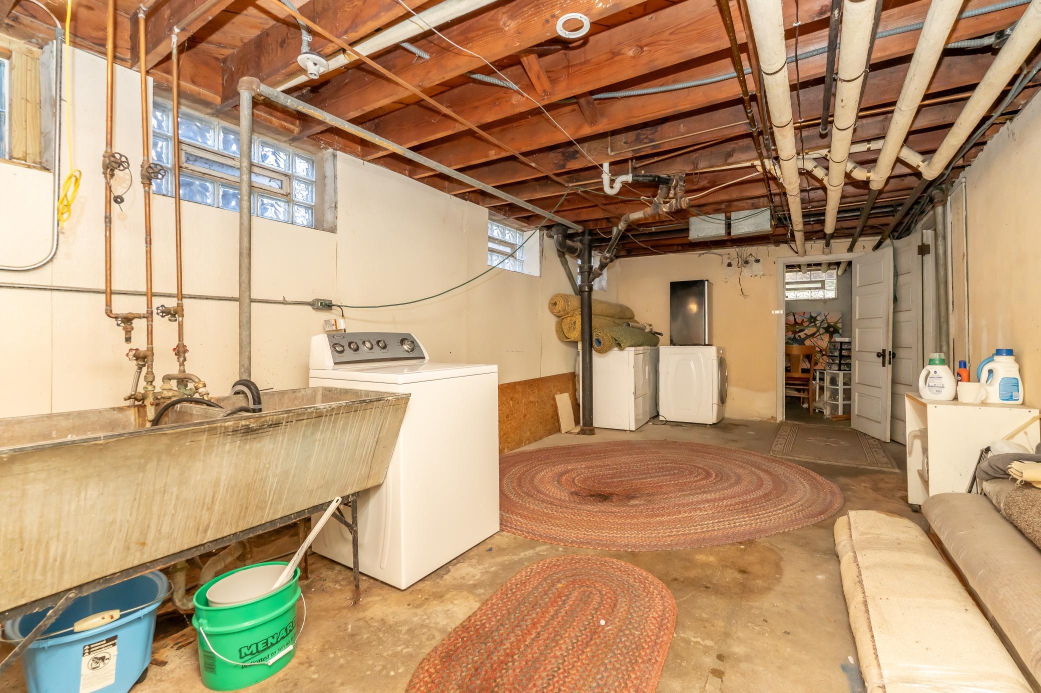 View of Residential Income at 4909 Xerxes Avenue, Minneapolis MN 55410, Minneapolis (38 of 44) - Mike Wilen | Minnesota Team Real Estate