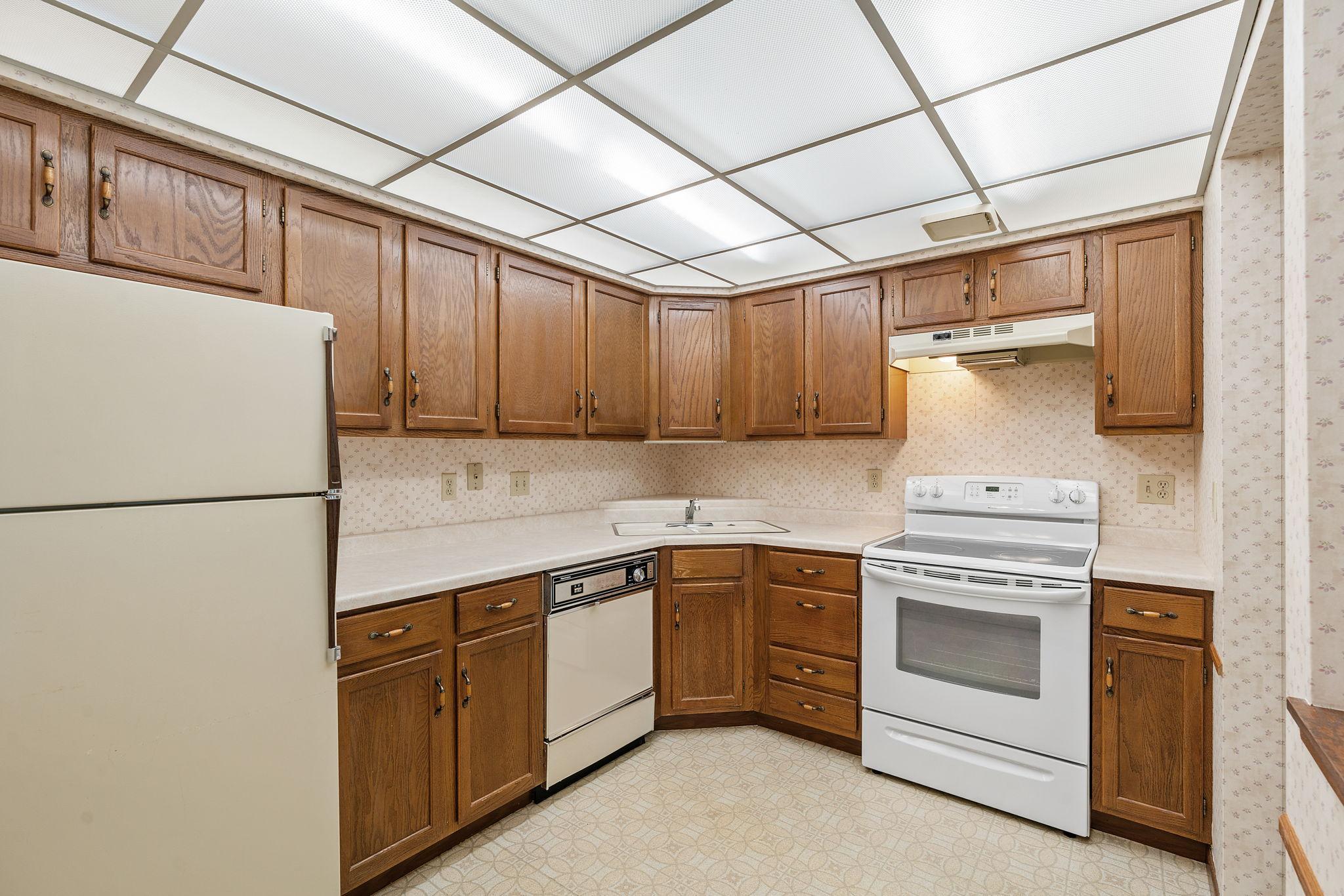 View of Residential at 999 41st Avenue #114, Columbia Heights MN 55421, Columbia Heights (9 of 27) - Mike Wilen | Minnesota Team Real Estate