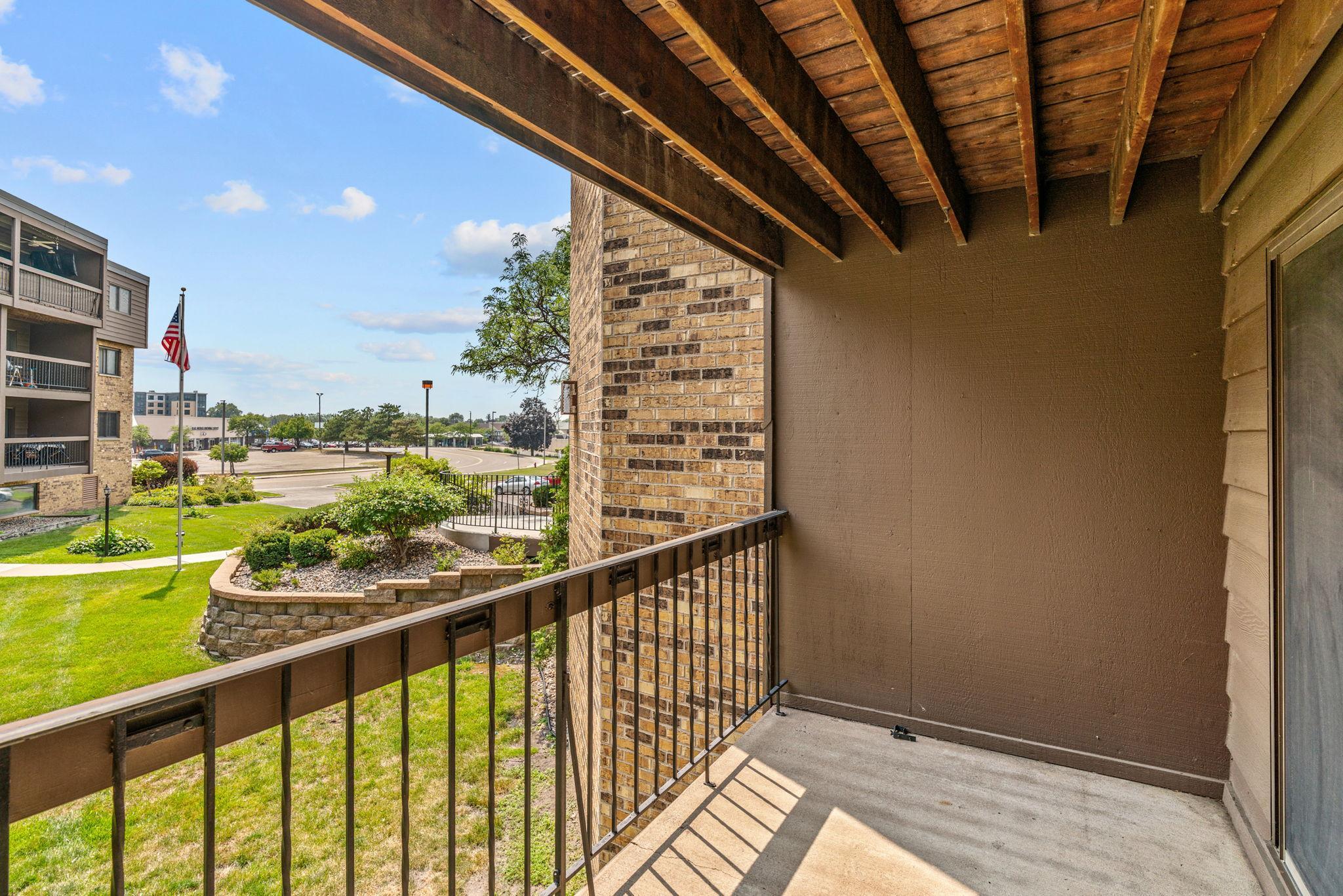 View of Residential at 999 41st Avenue #114, Columbia Heights MN 55421, Columbia Heights (19 of 27) - Mike Wilen | Minnesota Team Real Estate