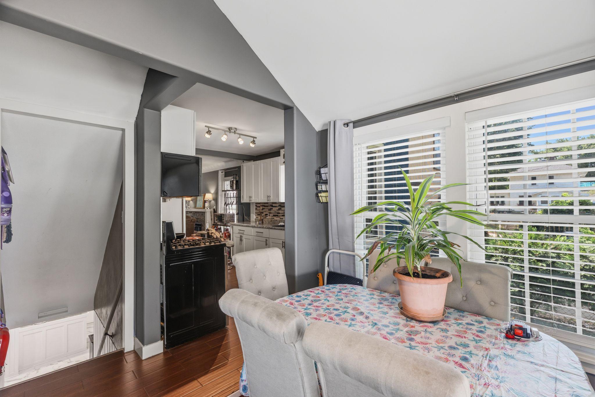 View of Residential at 867 Delaware Avenue, Saint Paul MN 55107, Saint Paul (14 of 26) - Mike Wilen | Minnesota Team Real Estate