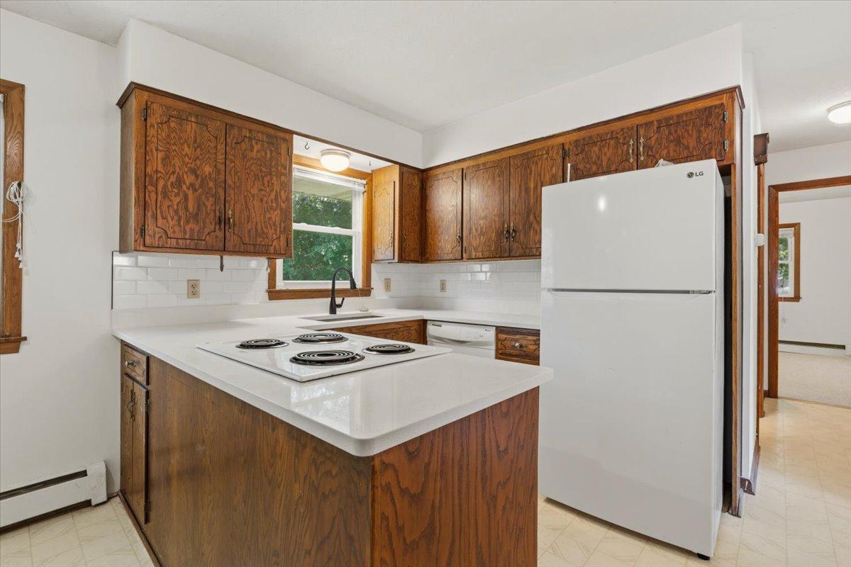 View of Residential Income at 84 Logan Avenue, West Saint Paul MN 55118, West Saint Paul (19 of 45) - Mike Wilen | Minnesota Team Real Estate