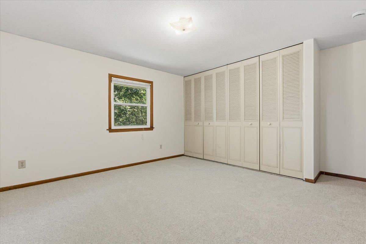 View of Residential Income at 84 Logan Avenue, West Saint Paul MN 55118, West Saint Paul (11 of 45) - Mike Wilen | Minnesota Team Real Estate