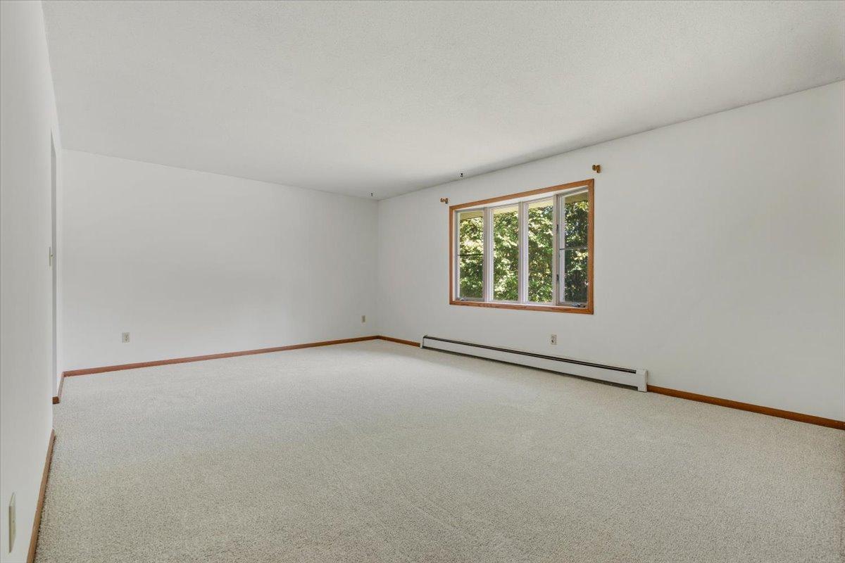 View of Residential Income at 84 Logan Avenue, West Saint Paul MN 55118, West Saint Paul (6 of 45) - Mike Wilen | Minnesota Team Real Estate