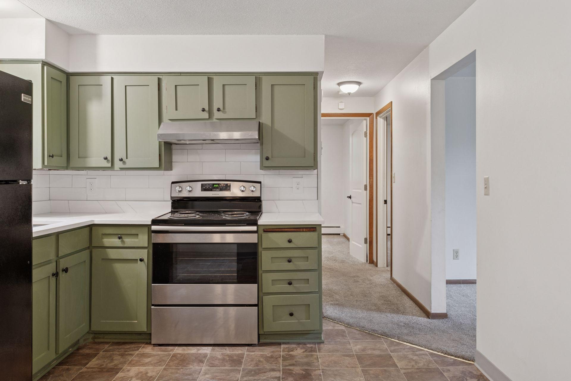 View of Residential Income at 84 Logan Avenue, West Saint Paul MN 55118, West Saint Paul (31 of 45) - Mike Wilen | Minnesota Team Real Estate
