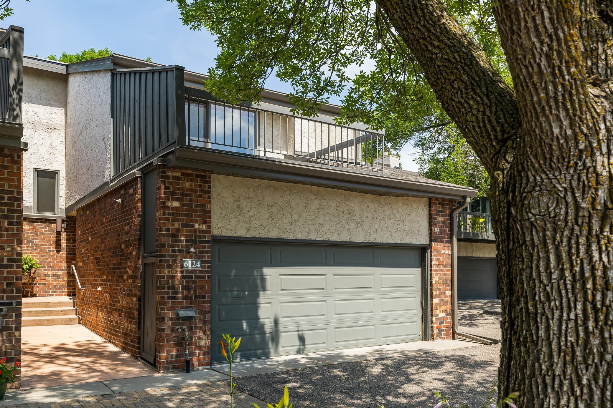 View of Residential at 6124 Blake Ridge Road, Edina MN 55436, Edina (26 of 36) - Mike Wilen | Minnesota Team Real Estate