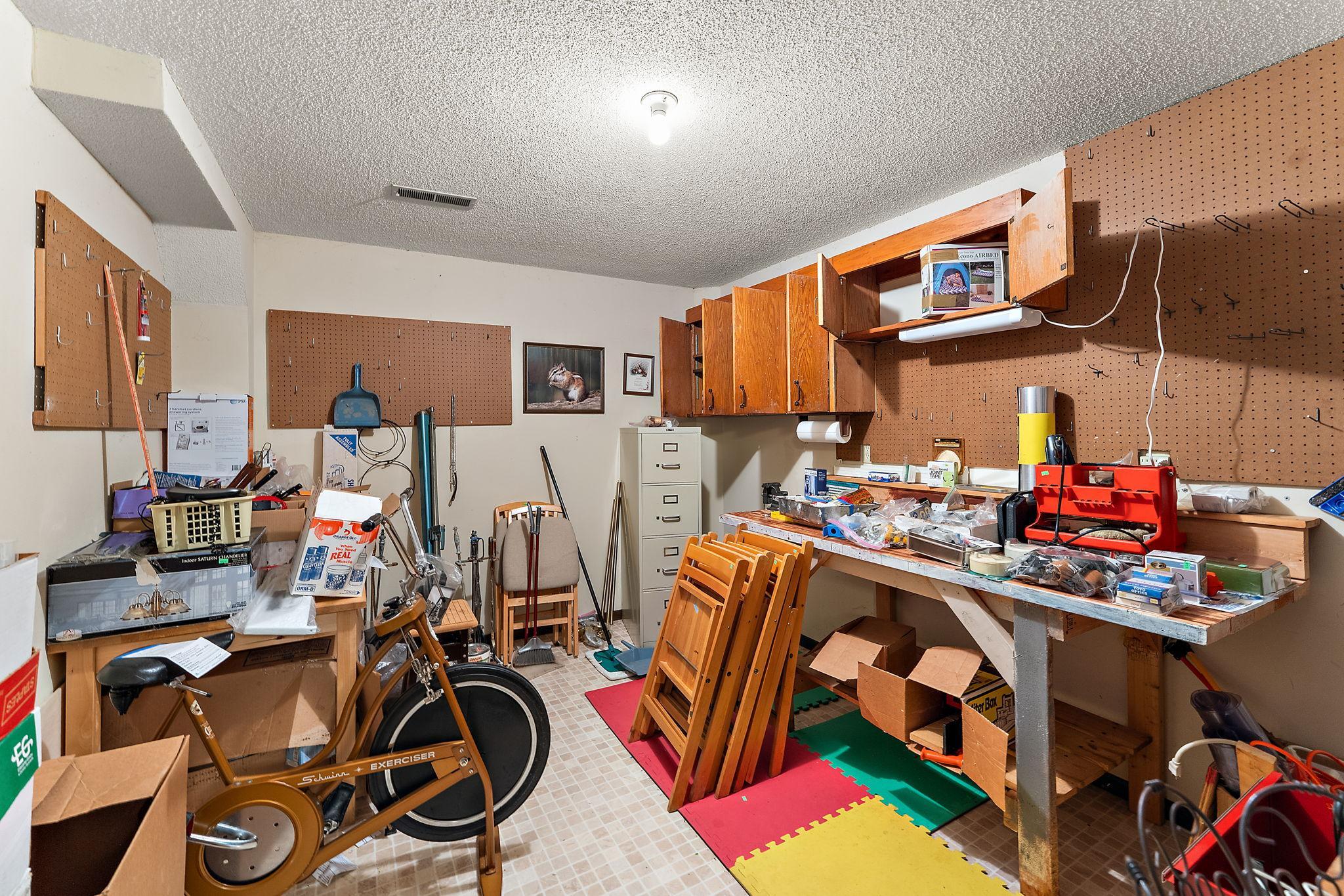 View of Residential at 4125 Thrushwood Lane, Minnetonka MN 55345, Minnetonka (42 of 43) - Mike Wilen | Minnesota Team Real Estate