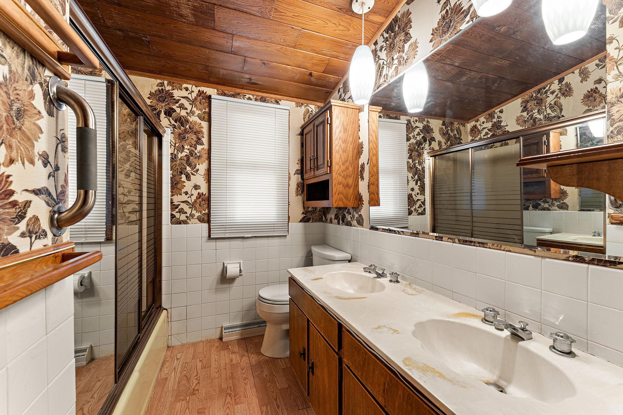 View of Residential at 4125 Thrushwood Lane, Minnetonka MN 55345, Minnetonka (32 of 43) - Mike Wilen | Minnesota Team Real Estate