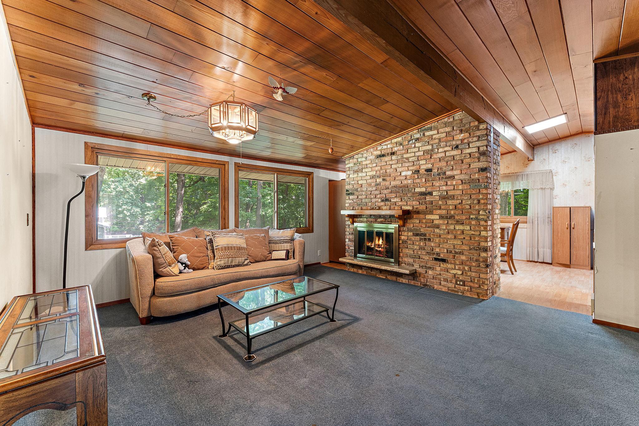 View of Residential at 4125 Thrushwood Lane, Minnetonka MN 55345, Minnetonka (10 of 43) - Mike Wilen | Minnesota Team Real Estate