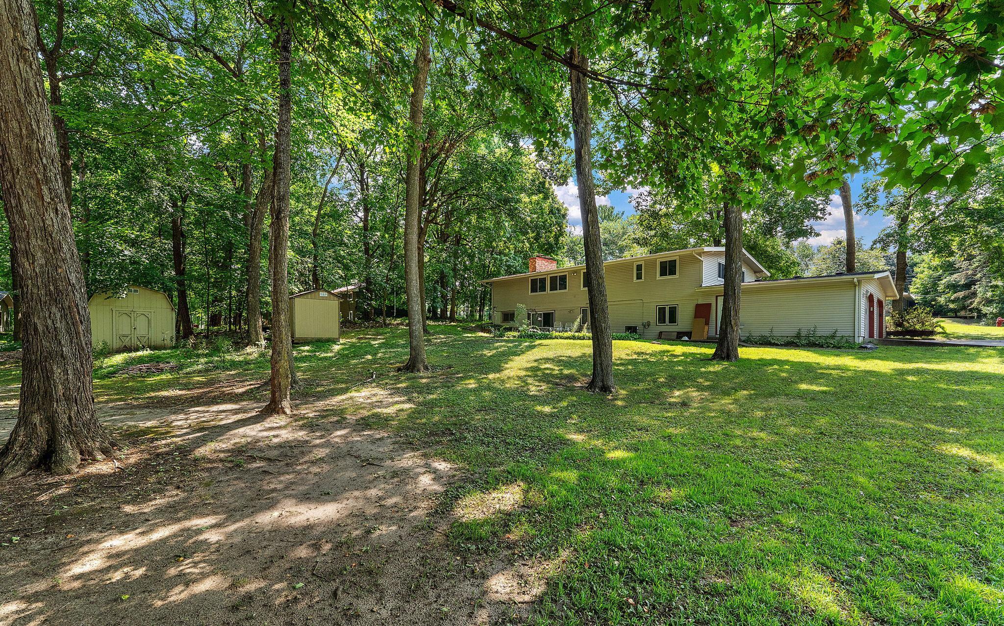 View of Residential at 4125 Thrushwood Lane, Minnetonka MN 55345, Minnetonka (6 of 43) - Mike Wilen | Minnesota Team Real Estate