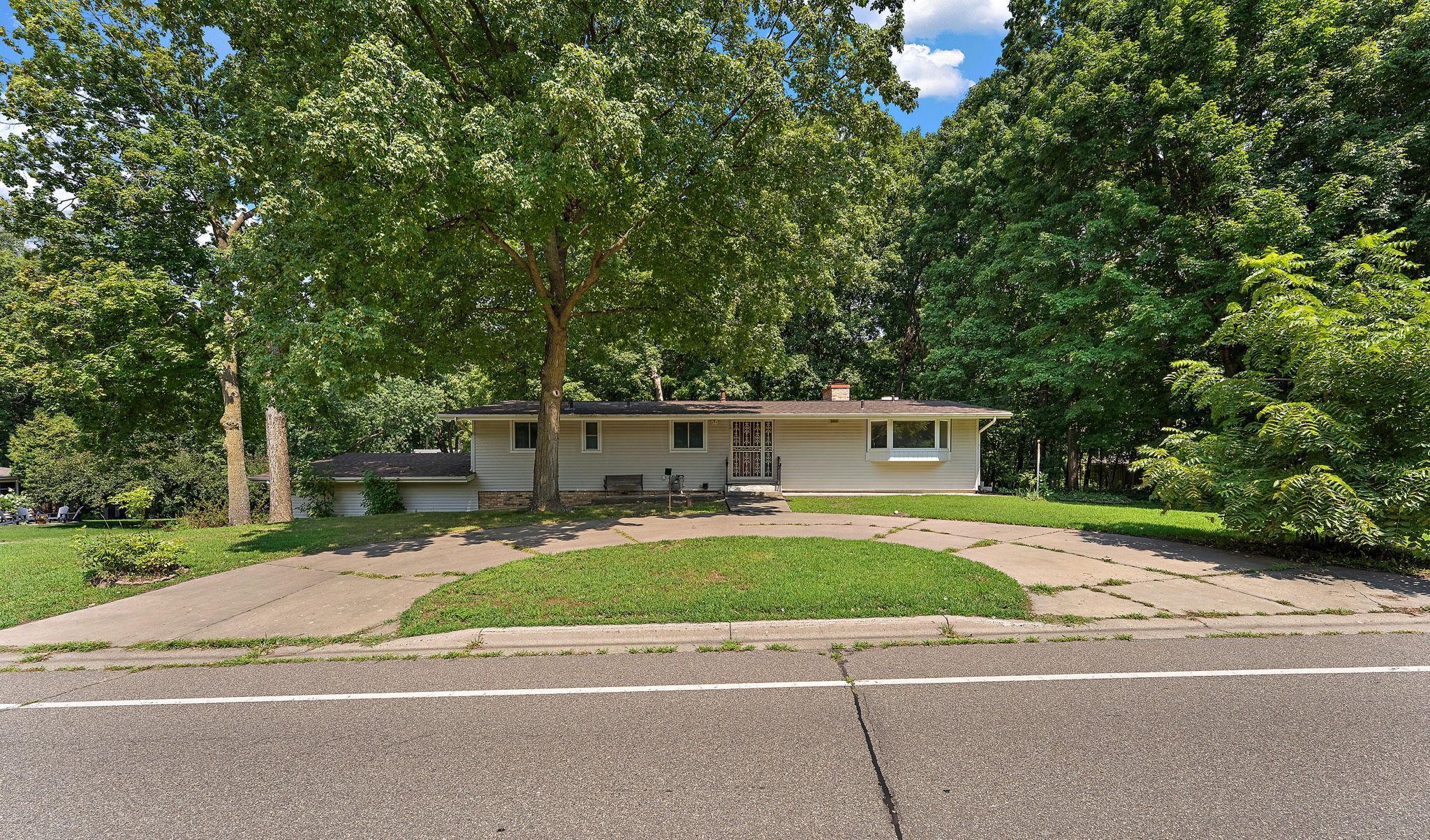 View of Residential at 4125 Thrushwood Lane, Minnetonka MN 55345, Minnetonka - Mike Wilen | Minnesota Team Real Estate