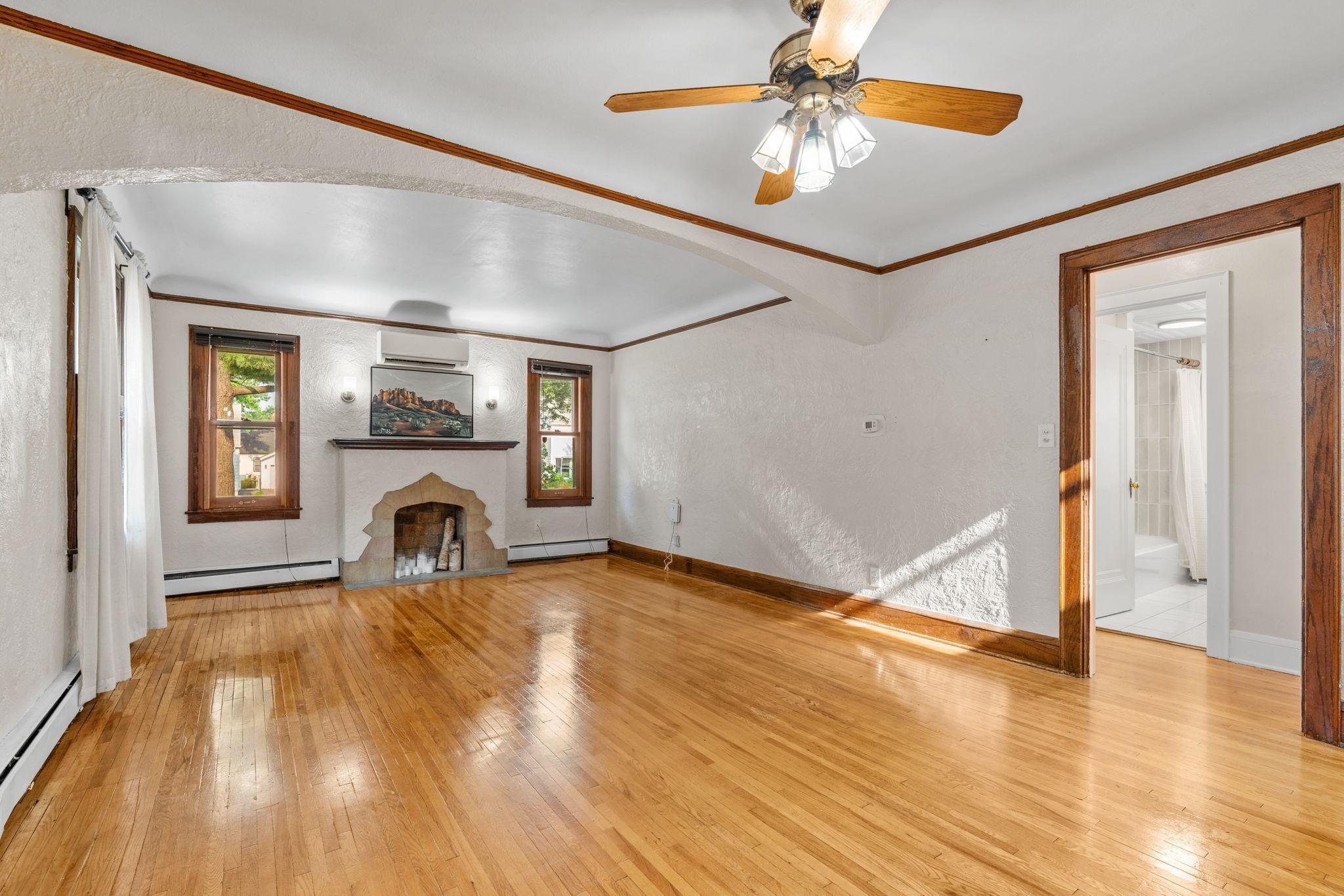 View of Residential at 1153 Idaho Avenue, Saint Paul MN 55108, Saint Paul (7 of 58) - Mike Wilen | Minnesota Team Real Estate